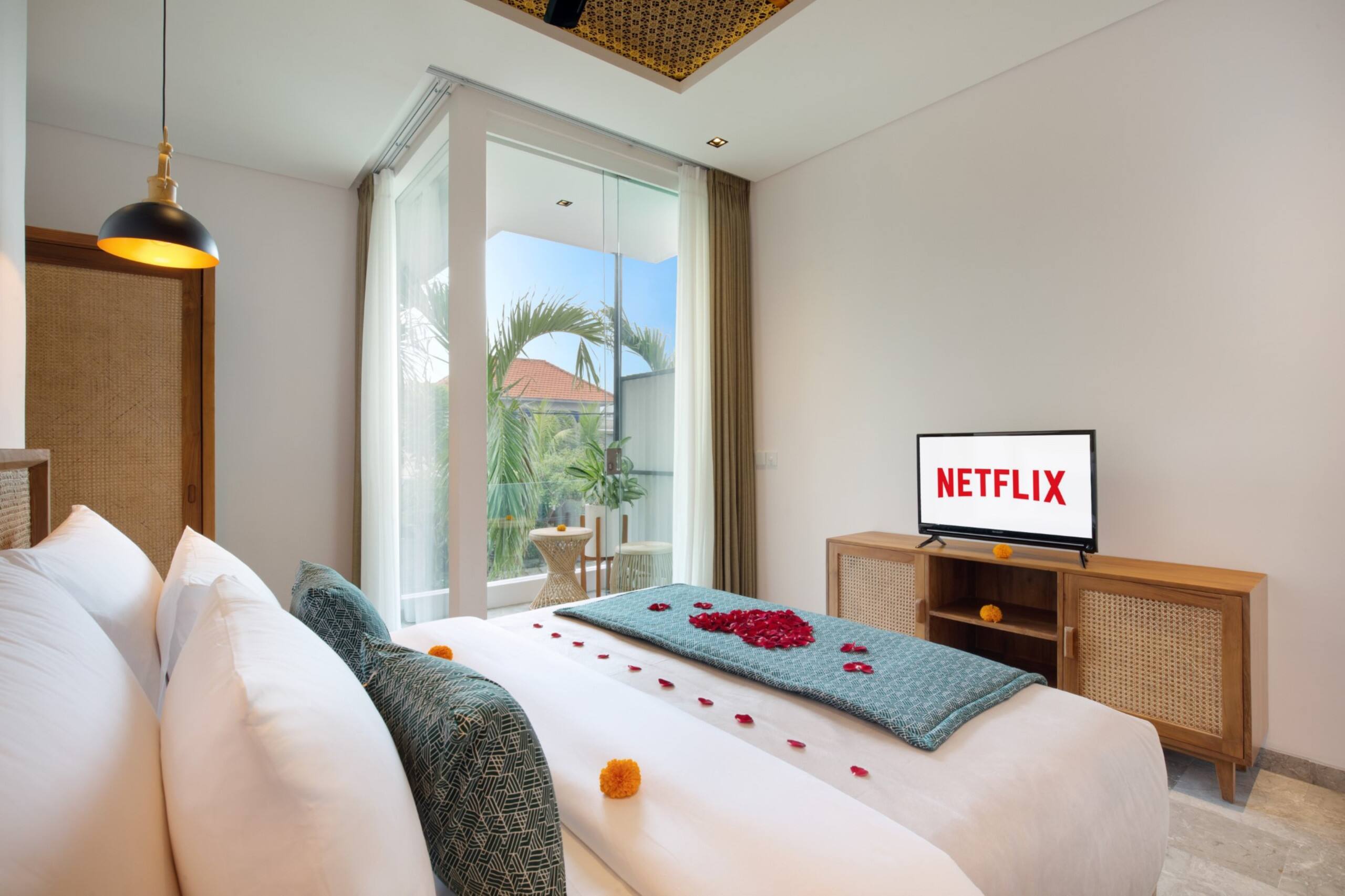 Cute 3 bedrooms in Seminyak