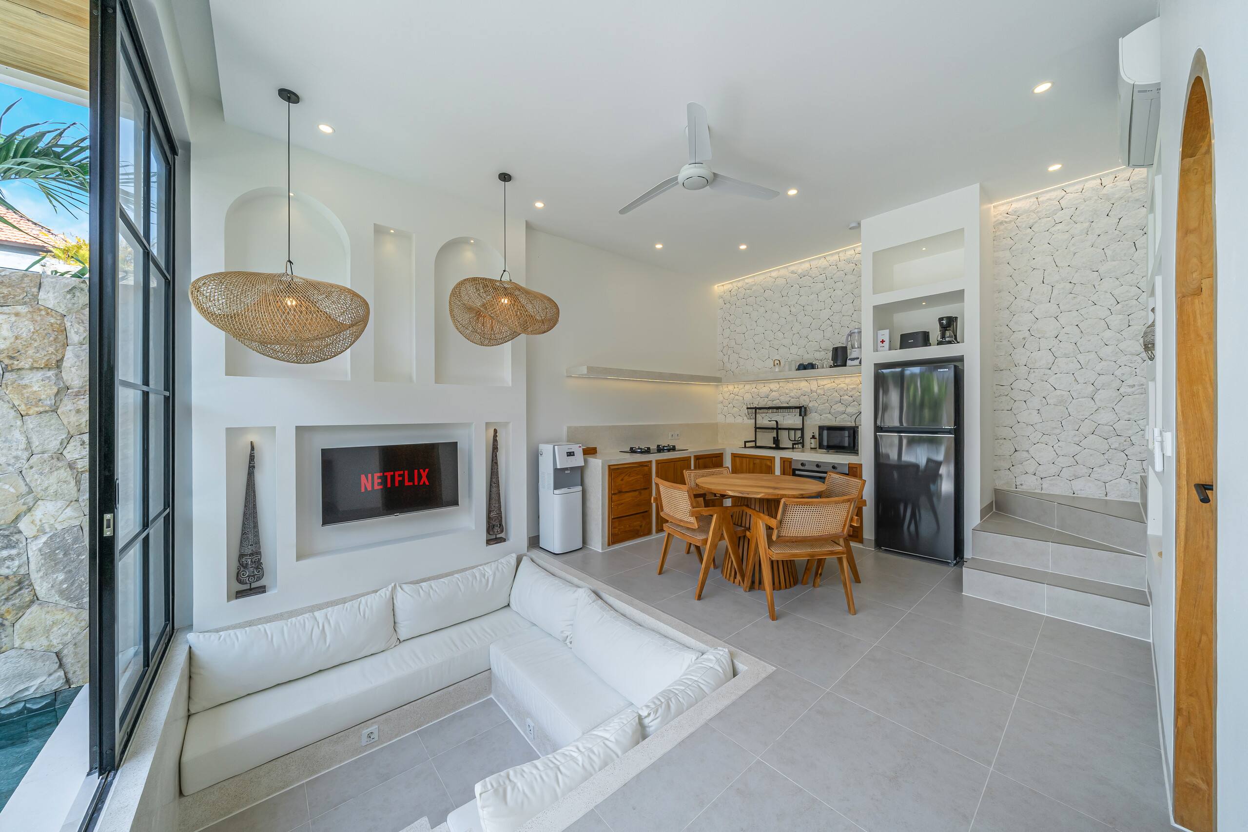 Serene 1BR Escape for Couples in Canggu 13