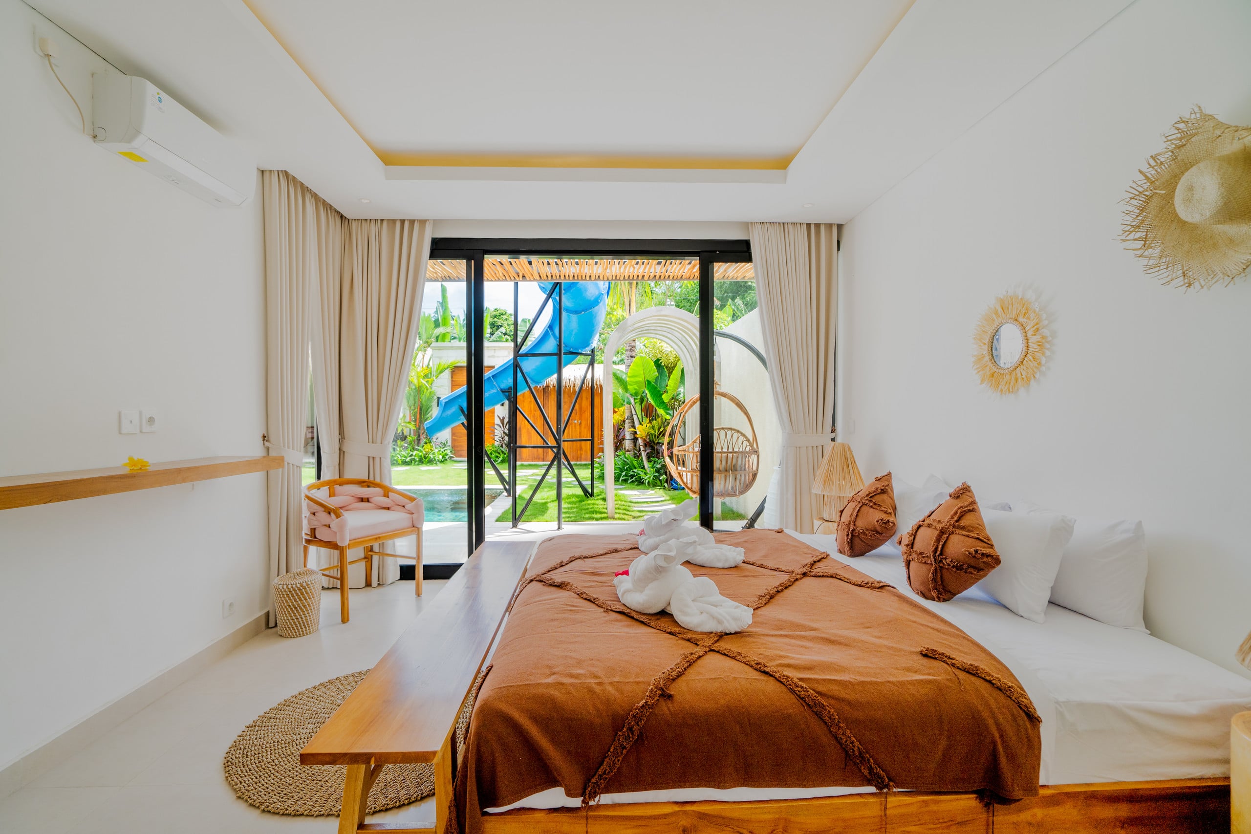 4BR Villa with Pool Slide in Kerobokan 16