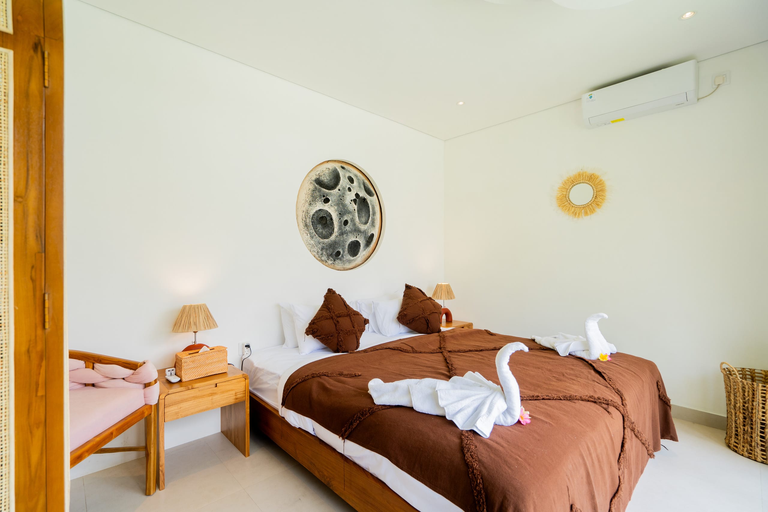 4BR Villa with Pool Slide in Kerobokan 20