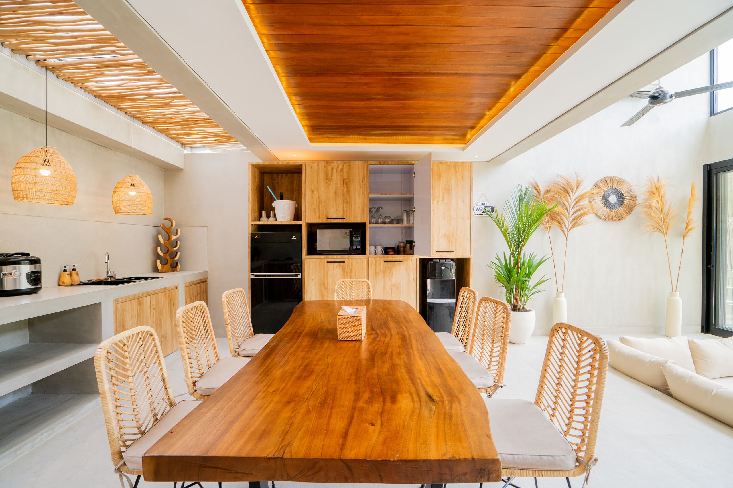 4BR Villa with Pool Slide in Kerobokan 12