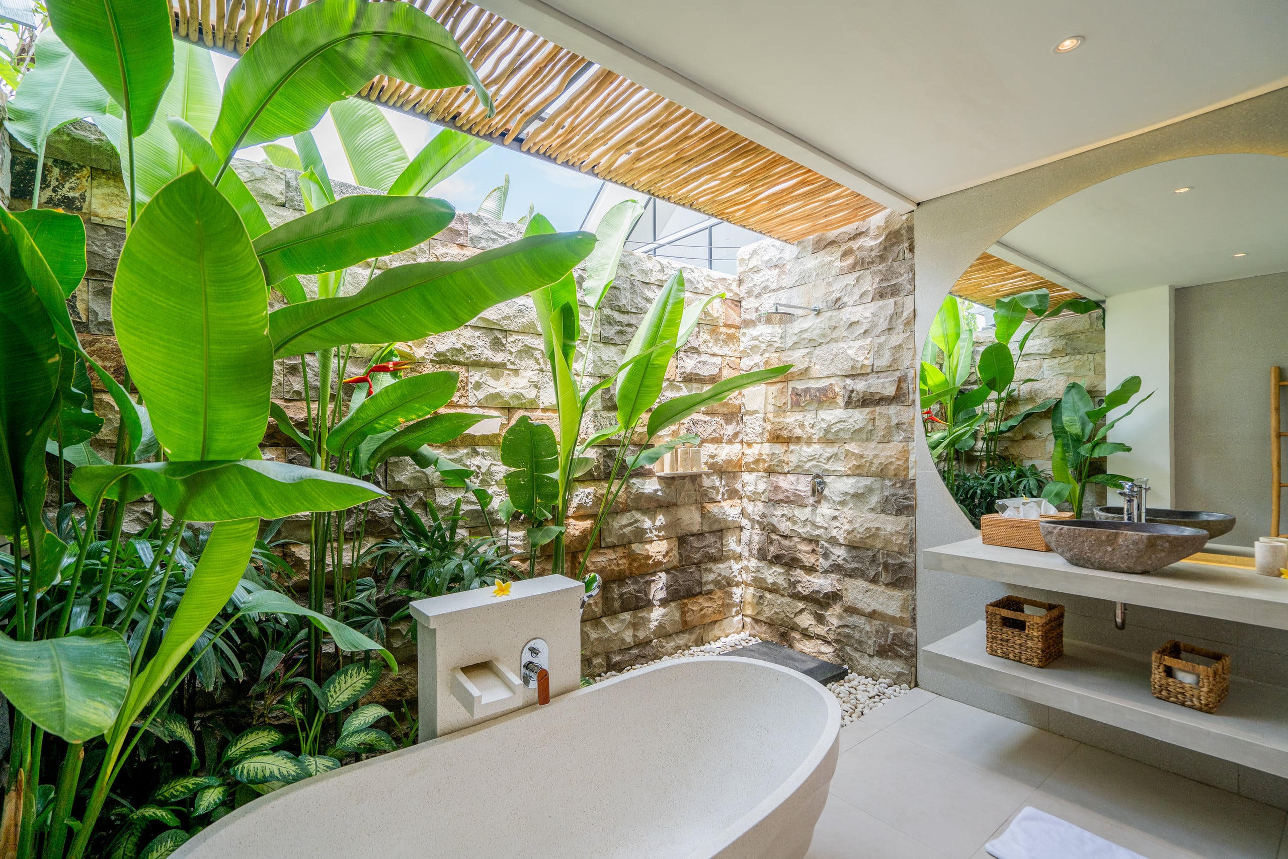 4BR Villa with Pool Slide in Kerobokan 23