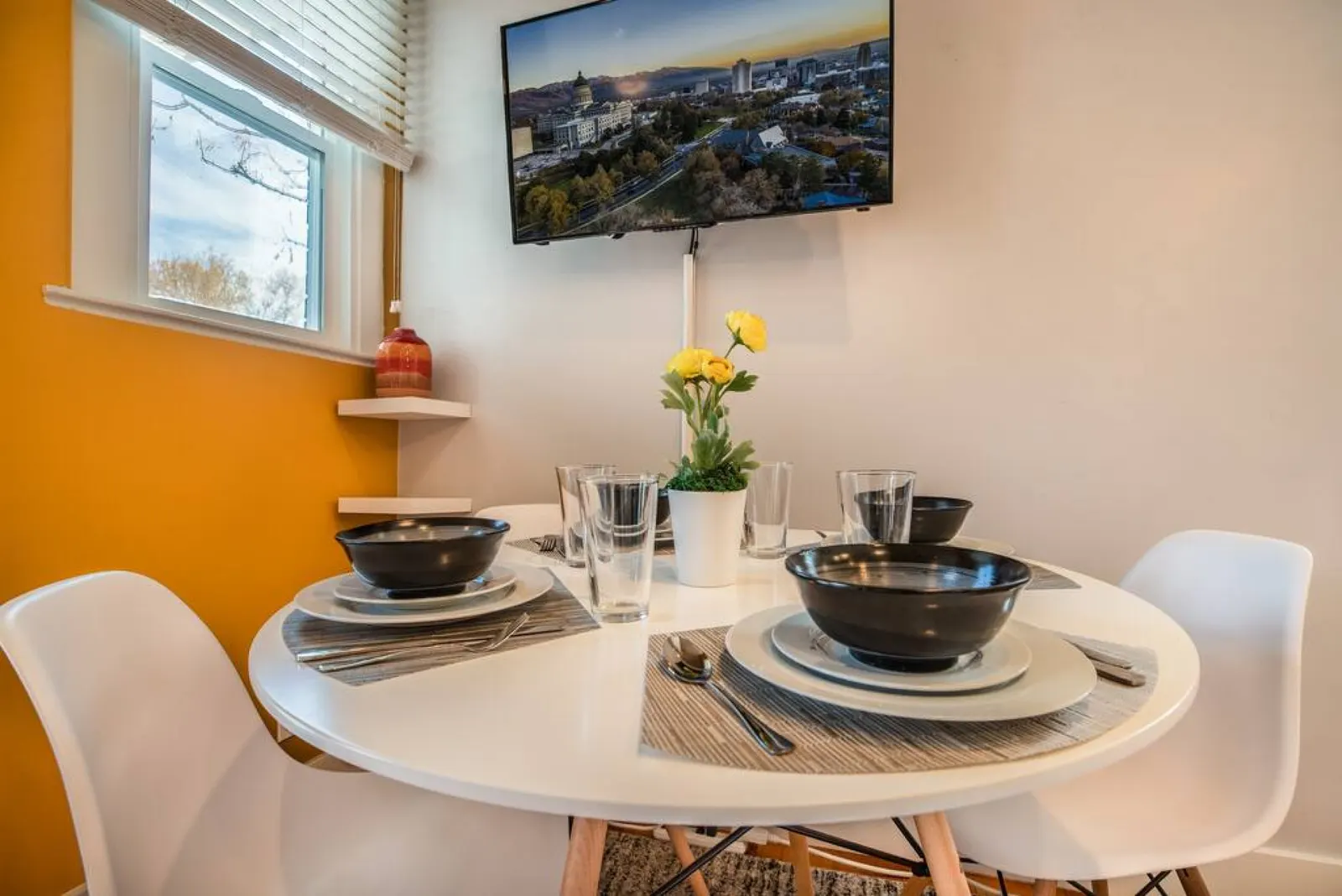 New Distinctive Historical Unit in SLC from 5 Star Host 11