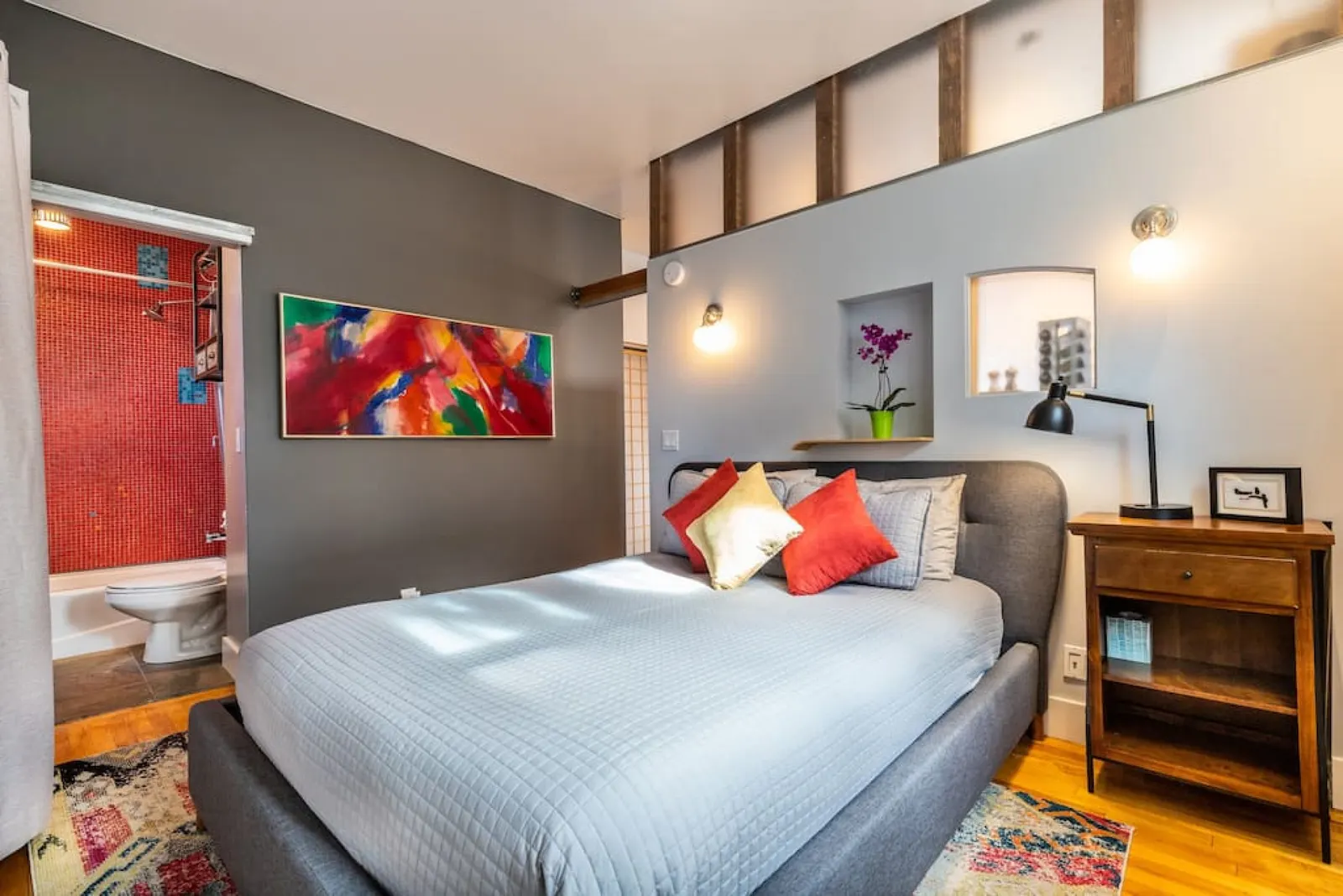 New Distinctive Historical Unit in SLC from 5 Star Host 13
