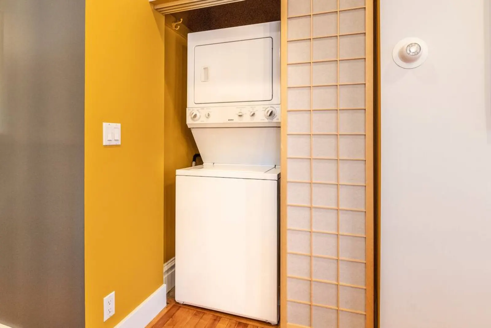New Distinctive Historical Unit in SLC from 5 Star Host 19