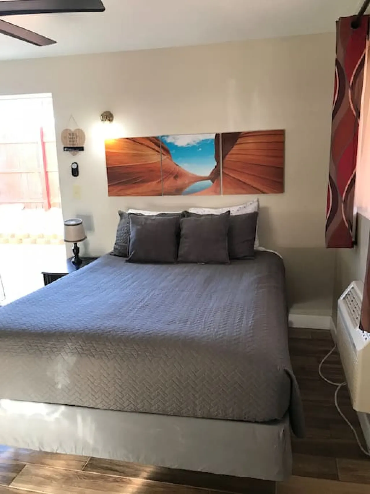 TDM #4 · Dam Motel #4 Charming 1 Bedroom Queen