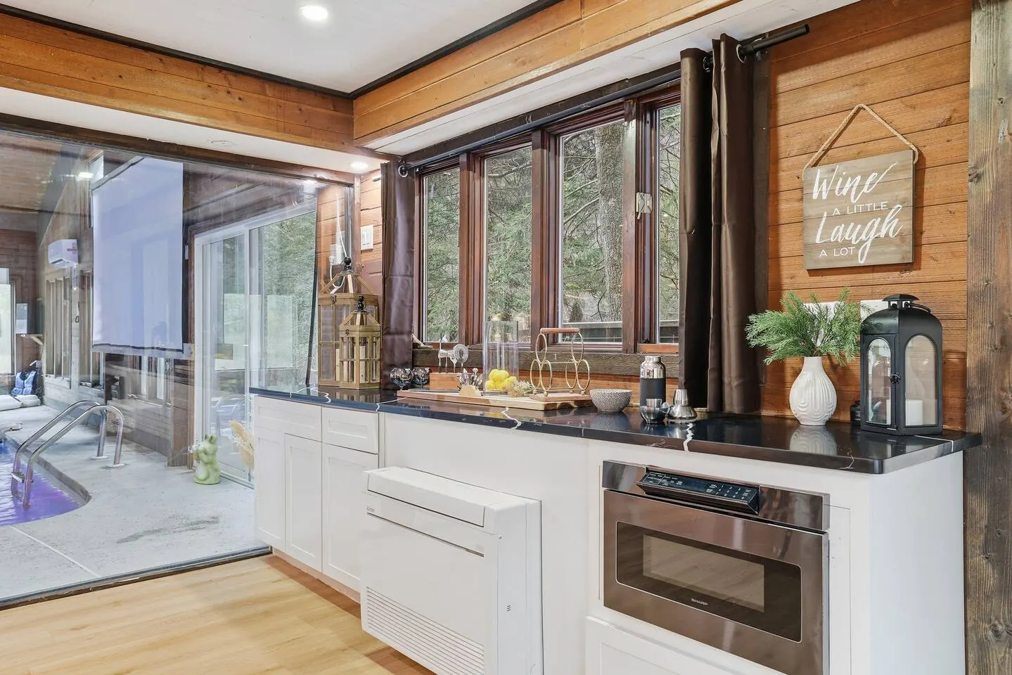 Riverfront Lodge with Indoor Pool & Hot Tub 17