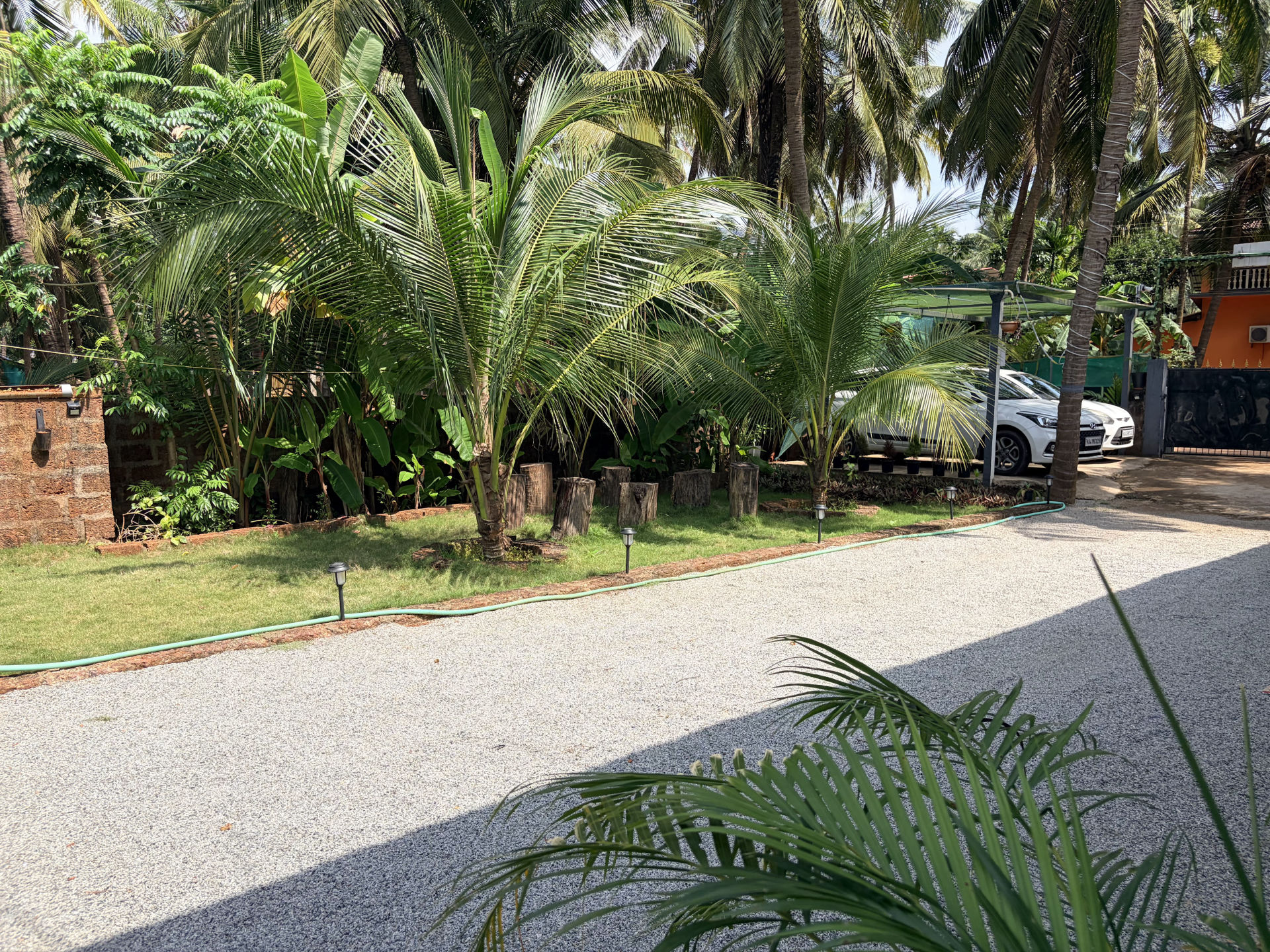 George's Beachview Homestay 9