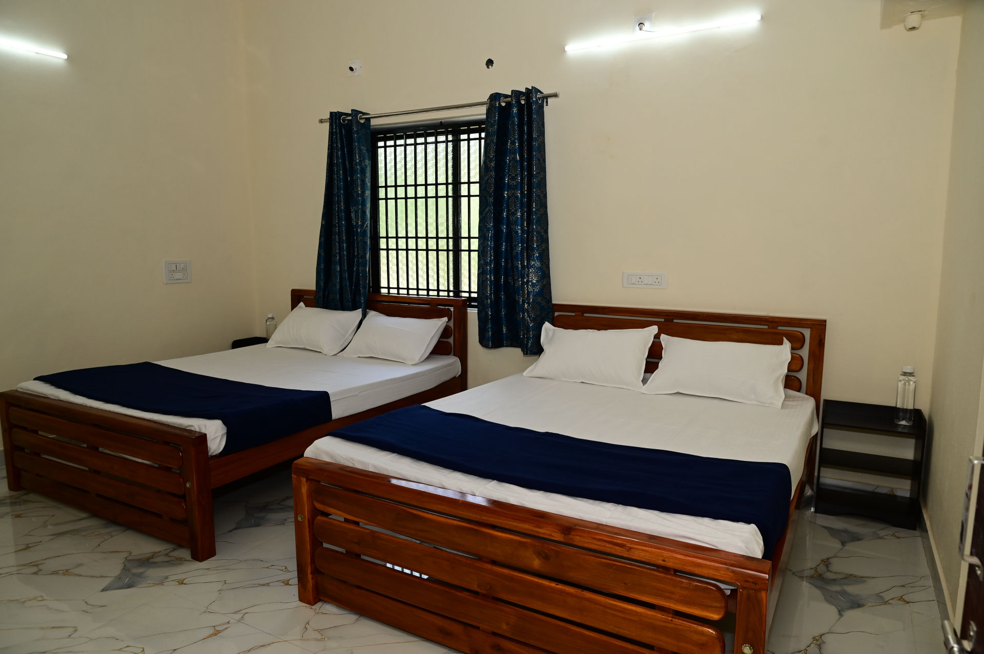 George's Beachview Homestay 10