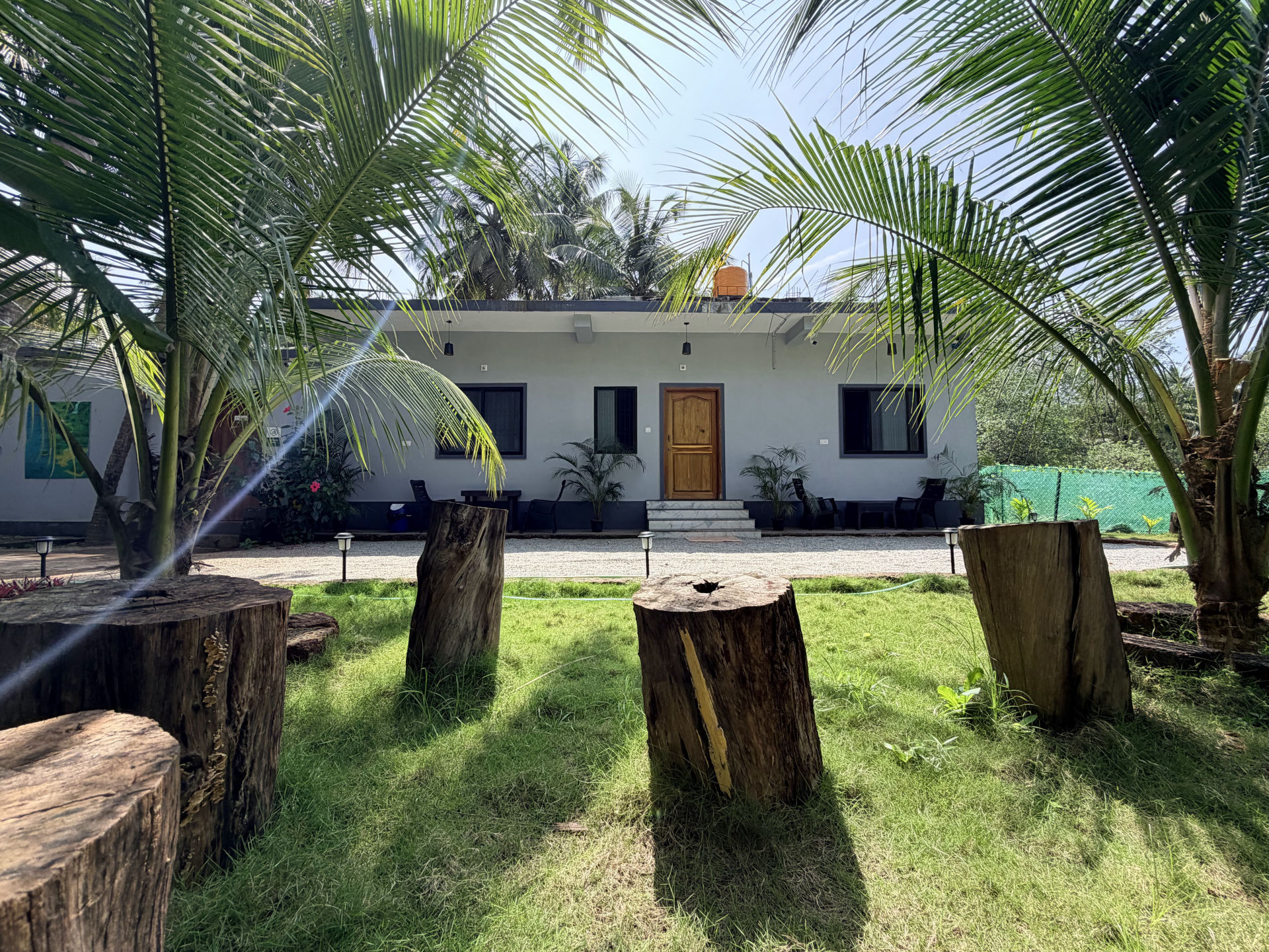 George's Beachview Homestay 12