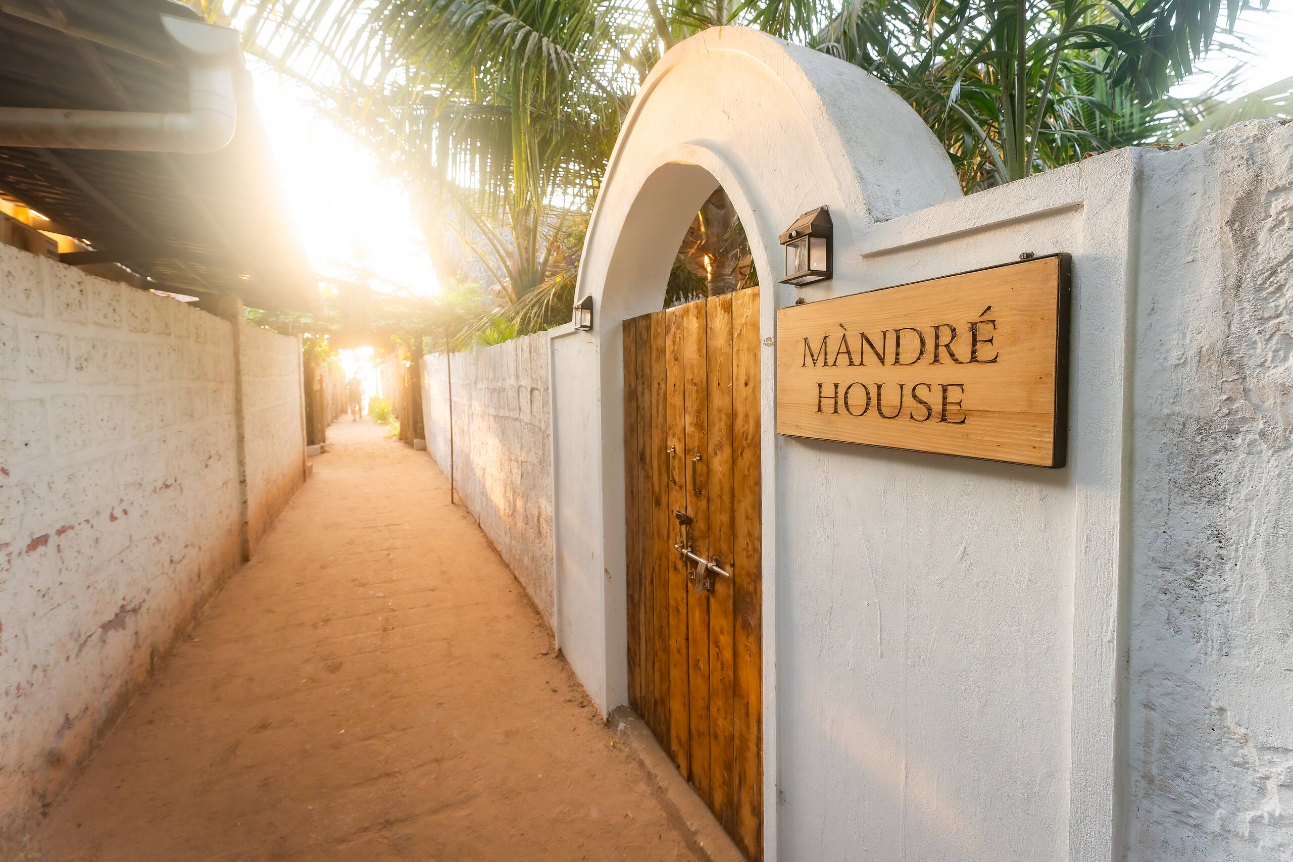 Mandre House by Artios-On the Beach/2Bhk Pvt/Prana 12