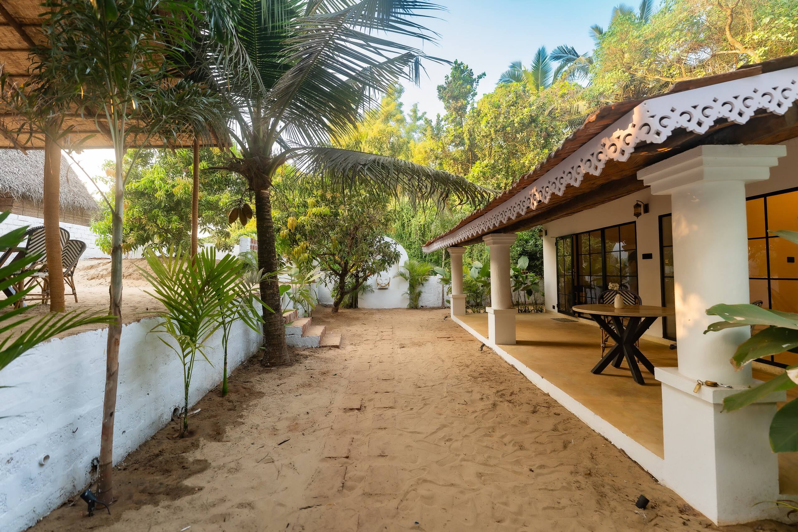 Mandre House by Artios-On the Beach/2Bhk Pvt/Prana 16