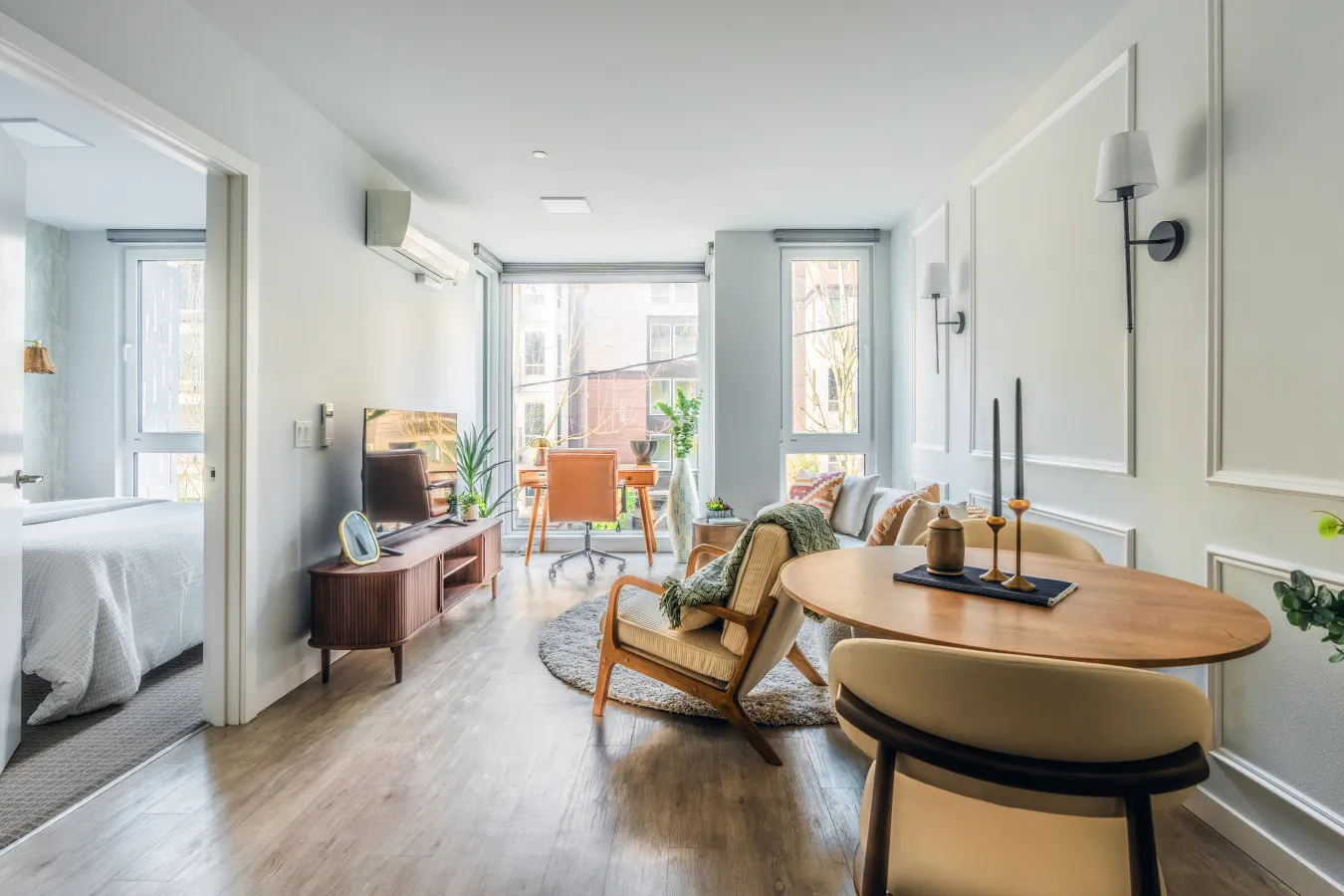 Queen Anne 1 Bedroom Apartment 19