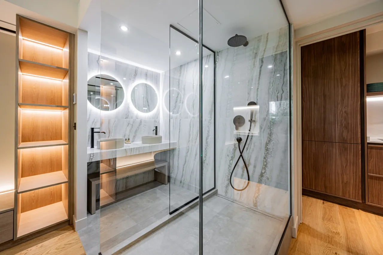 LovelyFlat-SacréCoeurMontmartre-Swimmingpool 10