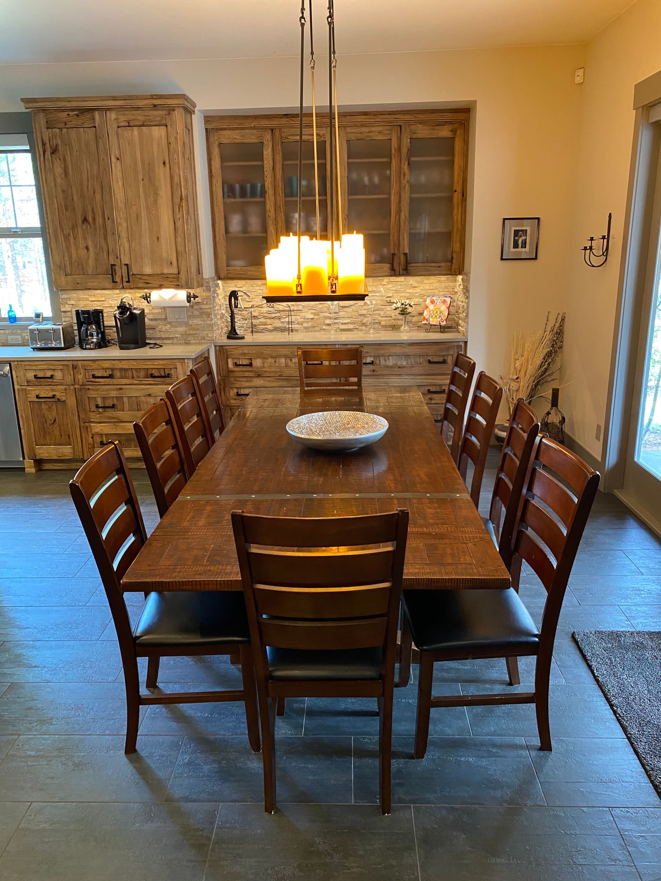 Deschutes Forest Lodge - An Estate in the Woods! 6