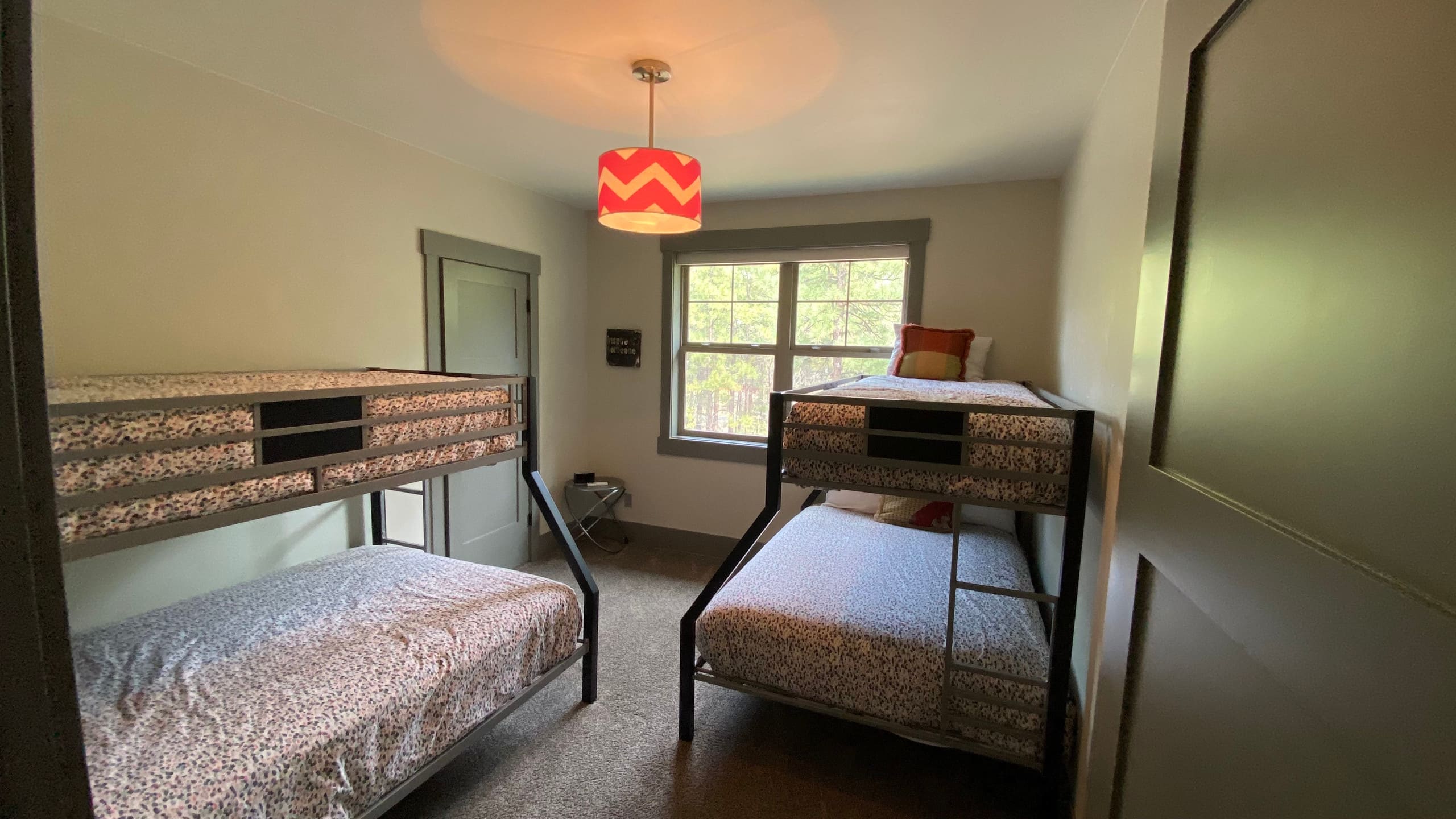 Deschutes Forest Lodge - An Estate in the Woods! 19