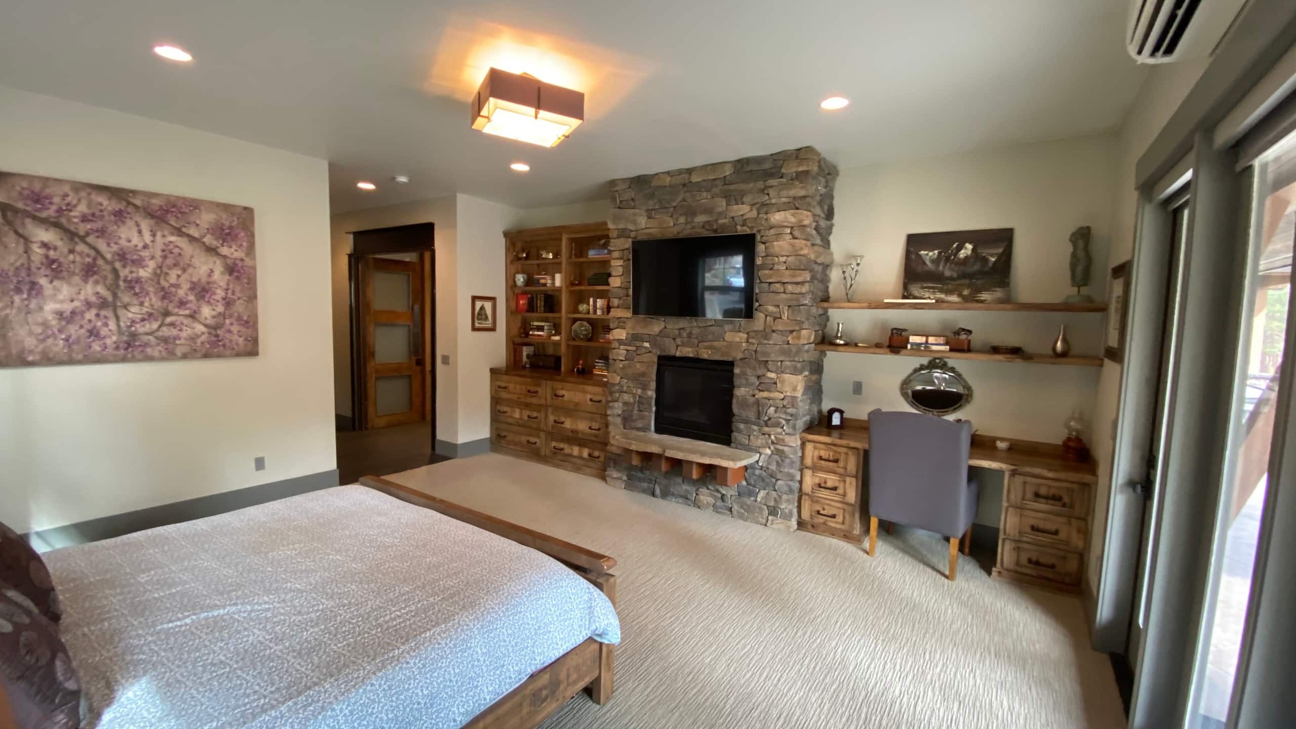 Deschutes Forest Lodge - An Estate in the Woods! 18
