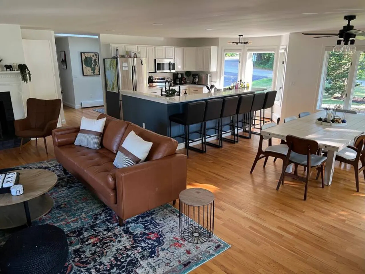 3 Beach Road Amazing HUGE 6 bdrm Waterfront Home on Sebago Lake 8