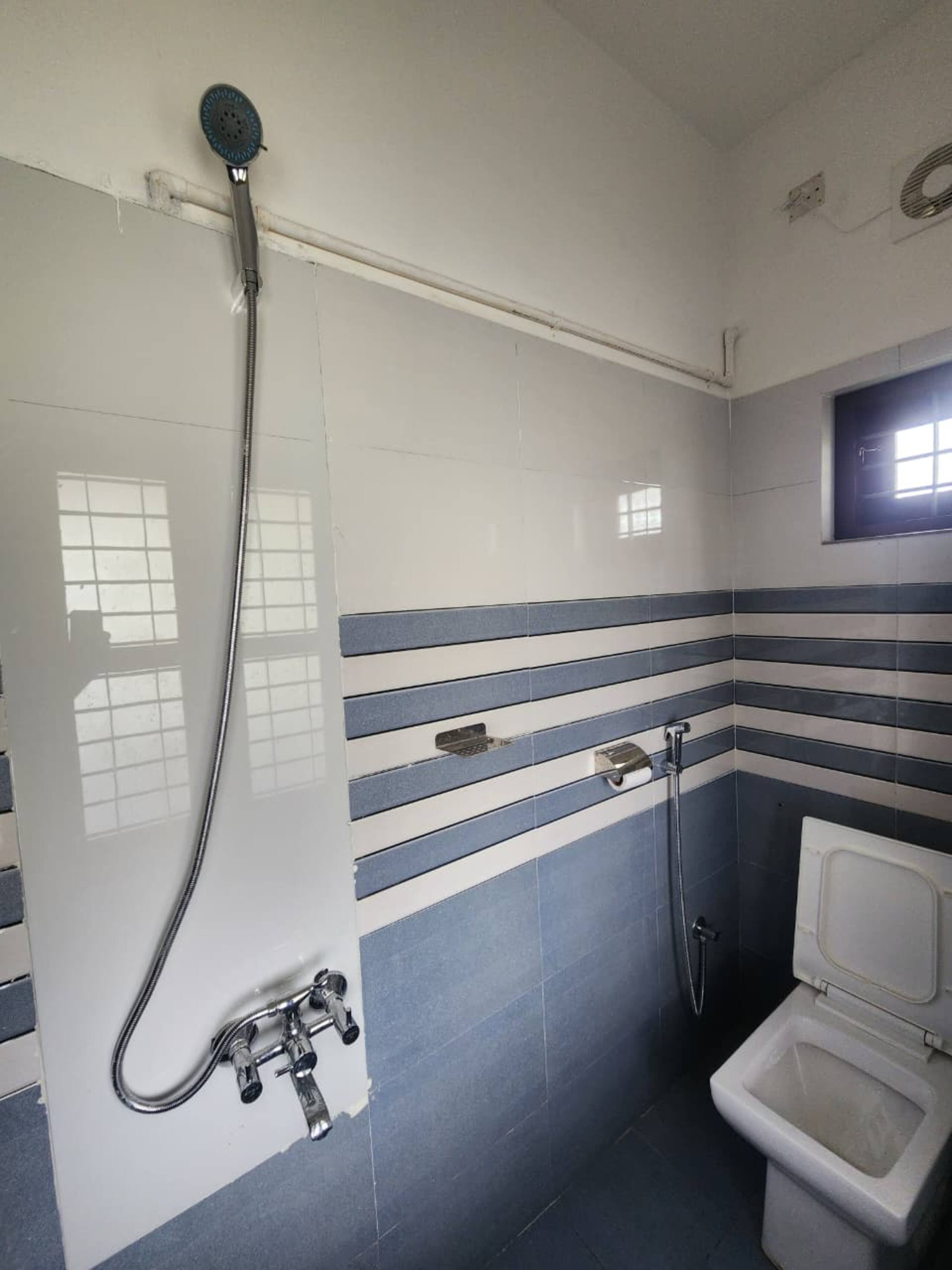Swasthi Abode - 1st Floor 3BHK on River Front 35