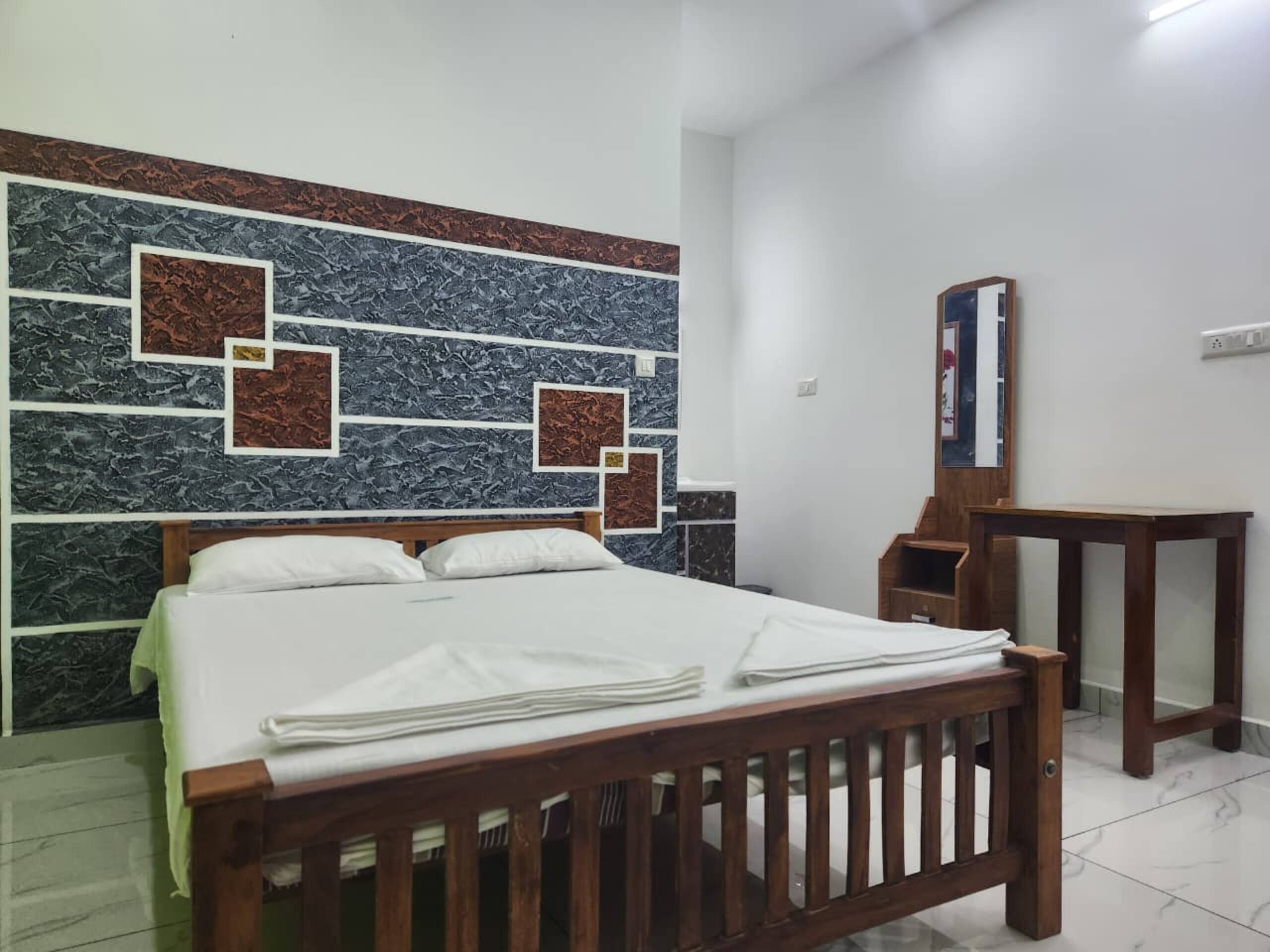 Swasthi Abode - 1st Floor 3BHK on River Front 25