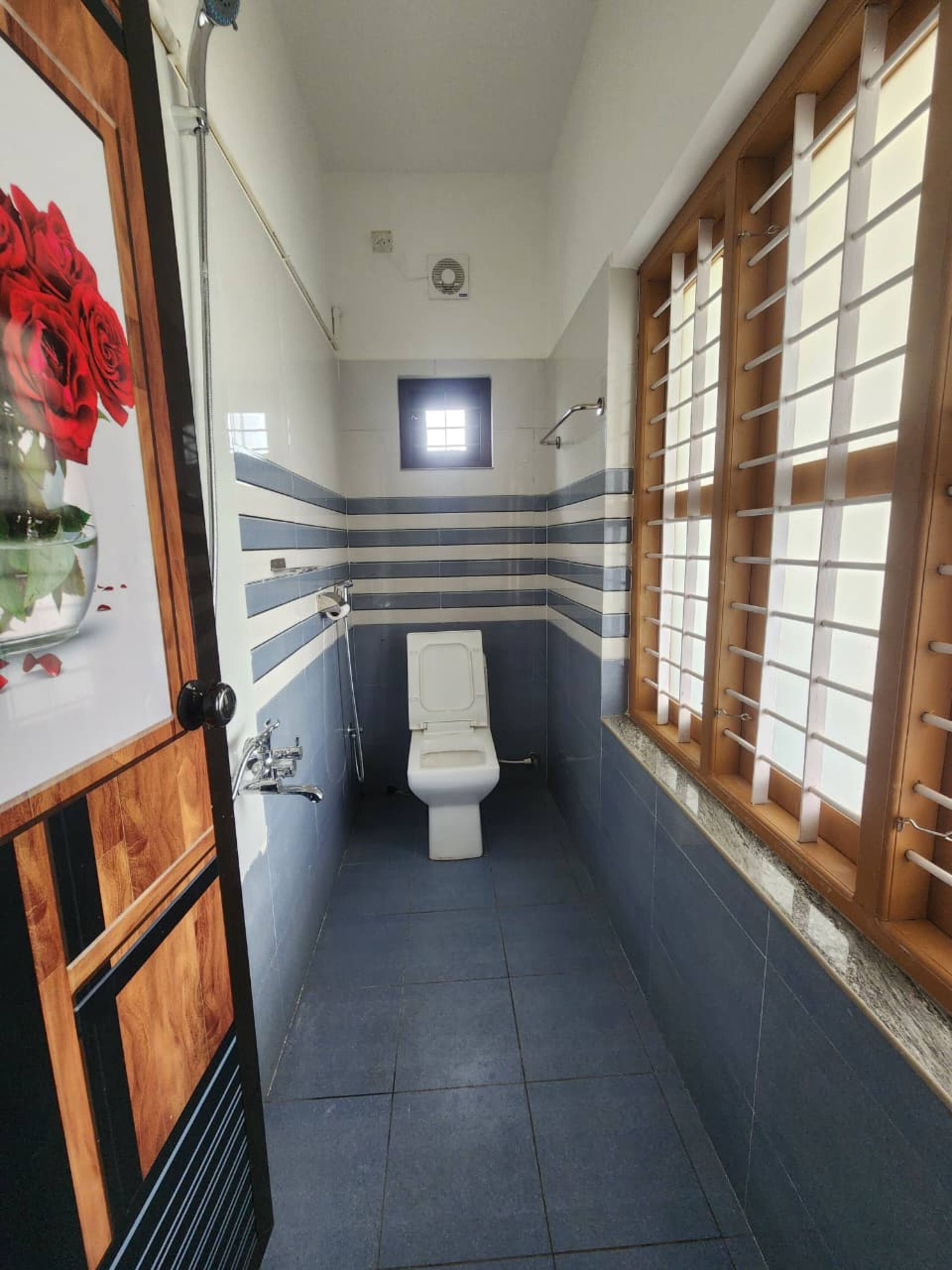 Swasthi Abode - 1st Floor 3BHK on River Front 36