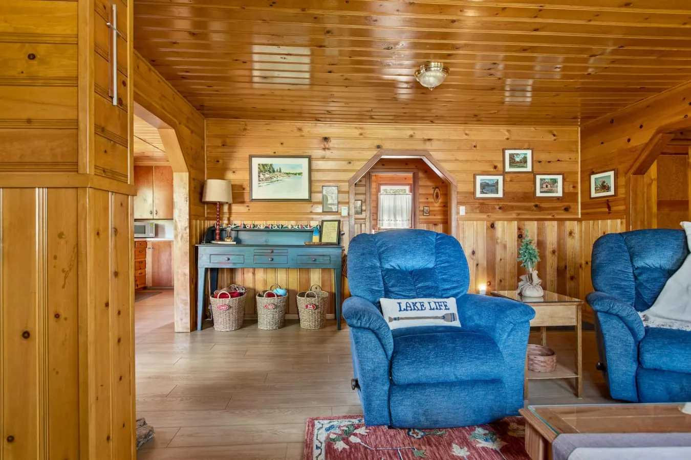 Boulder Bay Getaway Mountain View Deck & BBQ 14