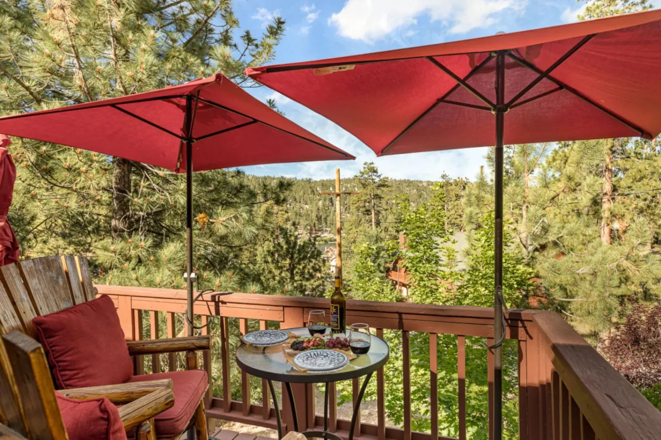 Boulder Bay Getaway Mountain View Deck & BBQ 5