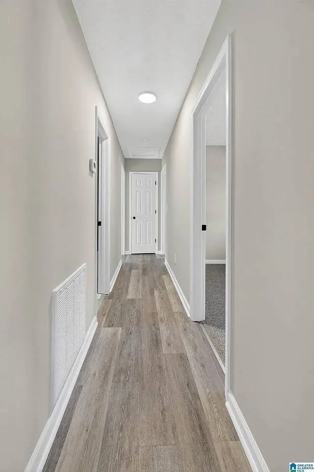 Modern 4Br Retreat on Woodard. 2 mile to the Depot 11