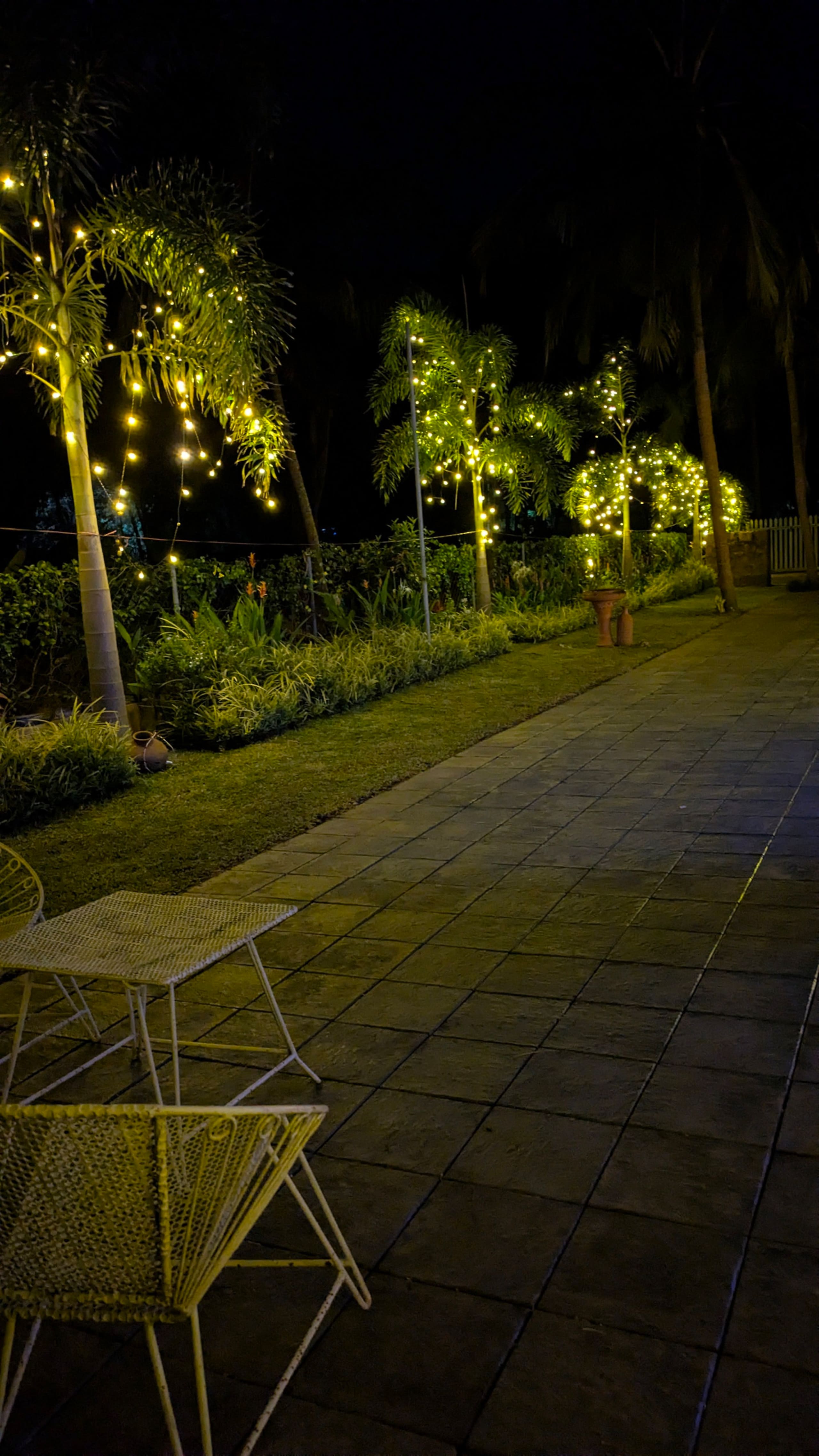 Jolly's Nature Home | AC Rooms | Private backyard 34