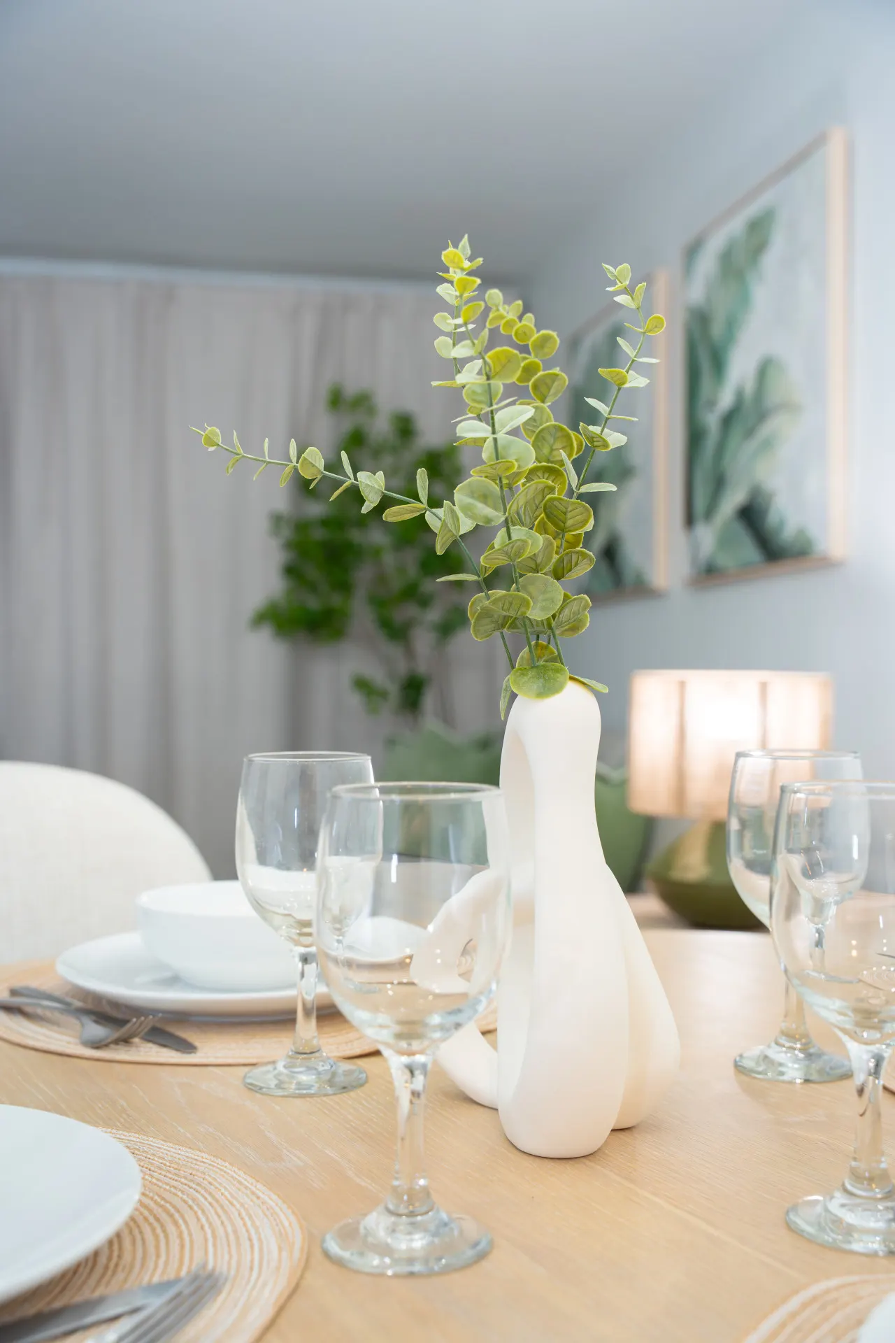Emerald Oasis Naples Luxury Stay by 5th Ave 13