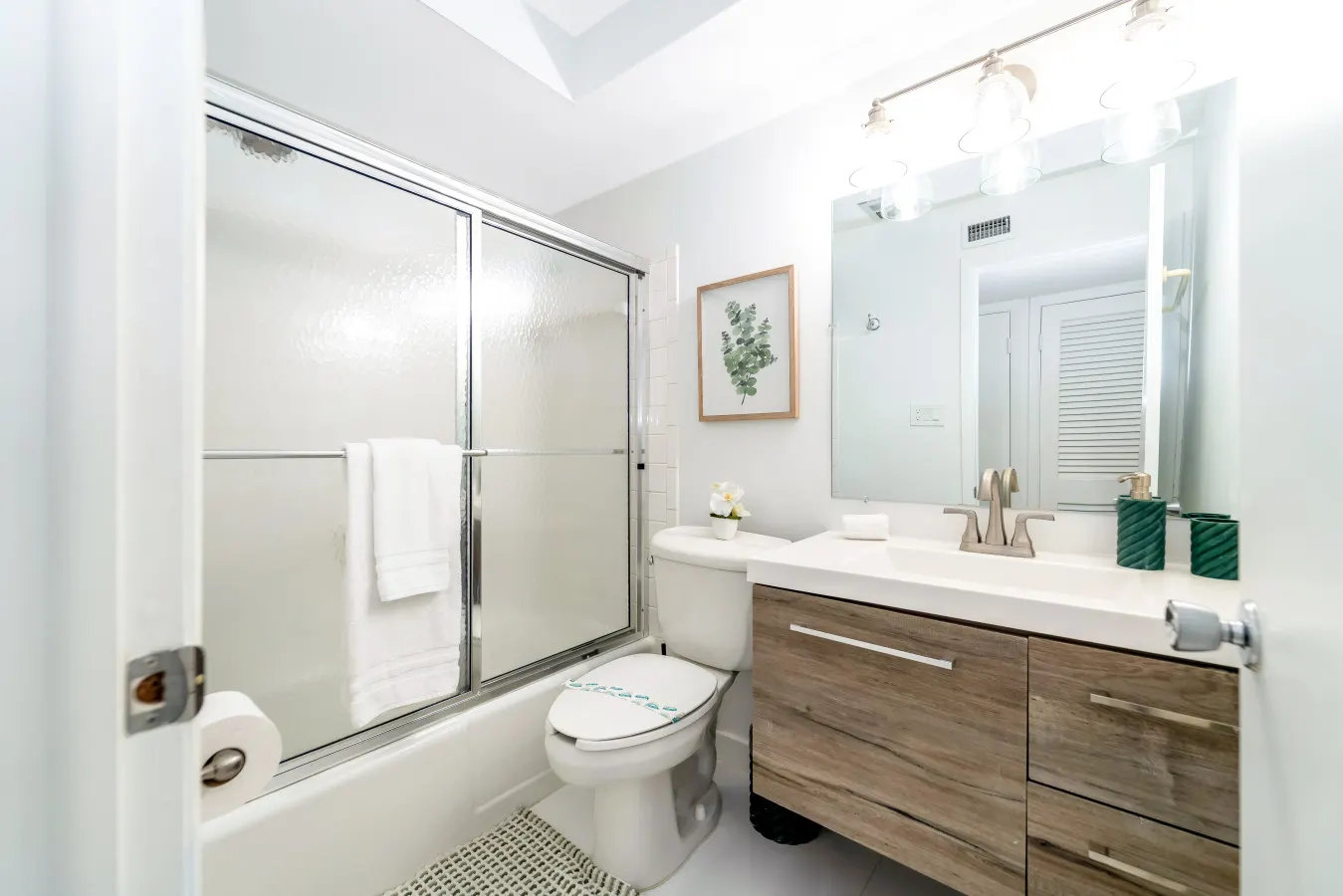 Emerald Oasis Naples Luxury Stay by 5th Ave 3