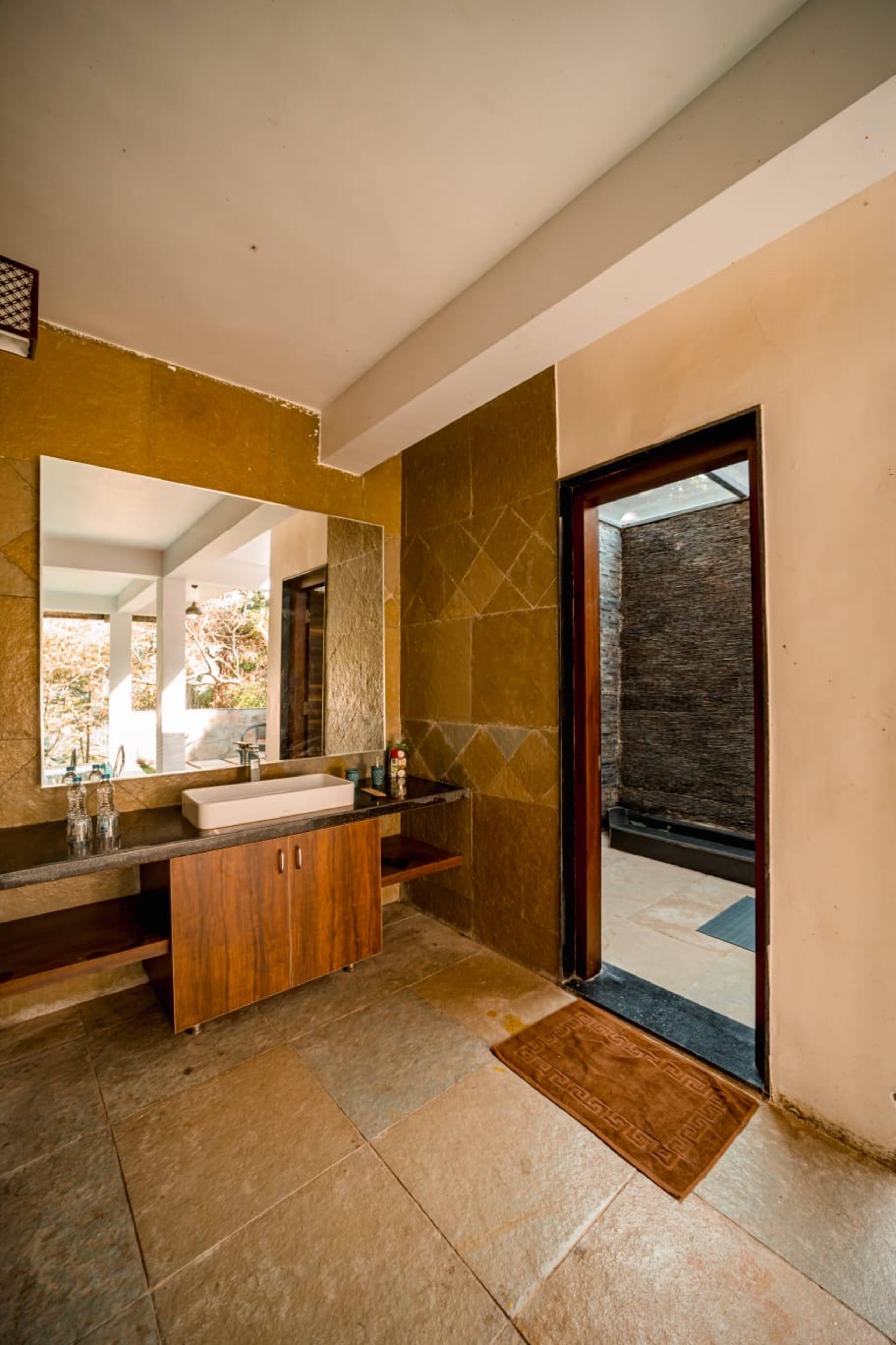 Vigok Estate 1BR Pool Villa 9