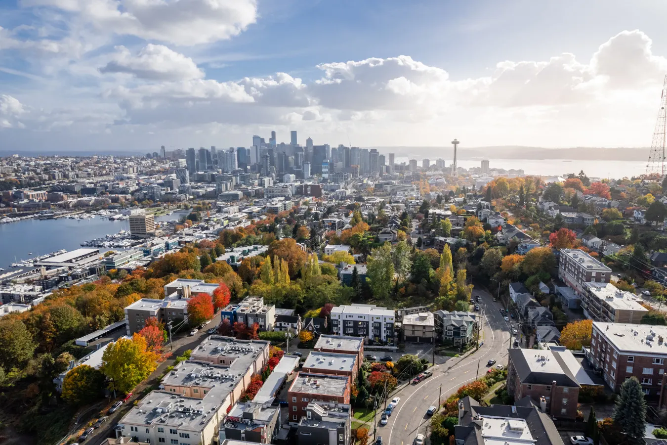NEW Queen Anne View Retreat Sleeps 8 w/ A/C 5