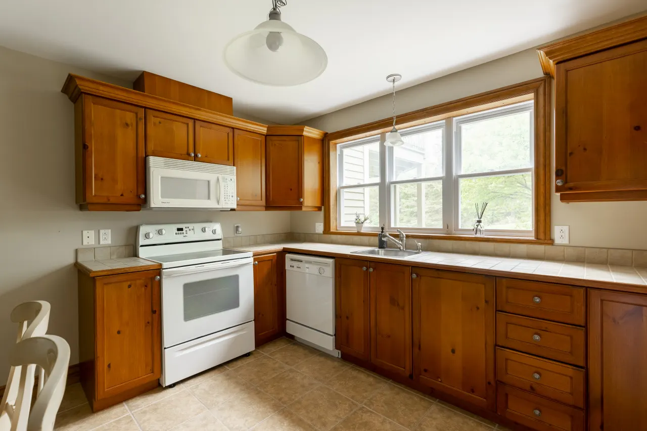 The Mont-Tremblant Hideaway by InstantSuites 10