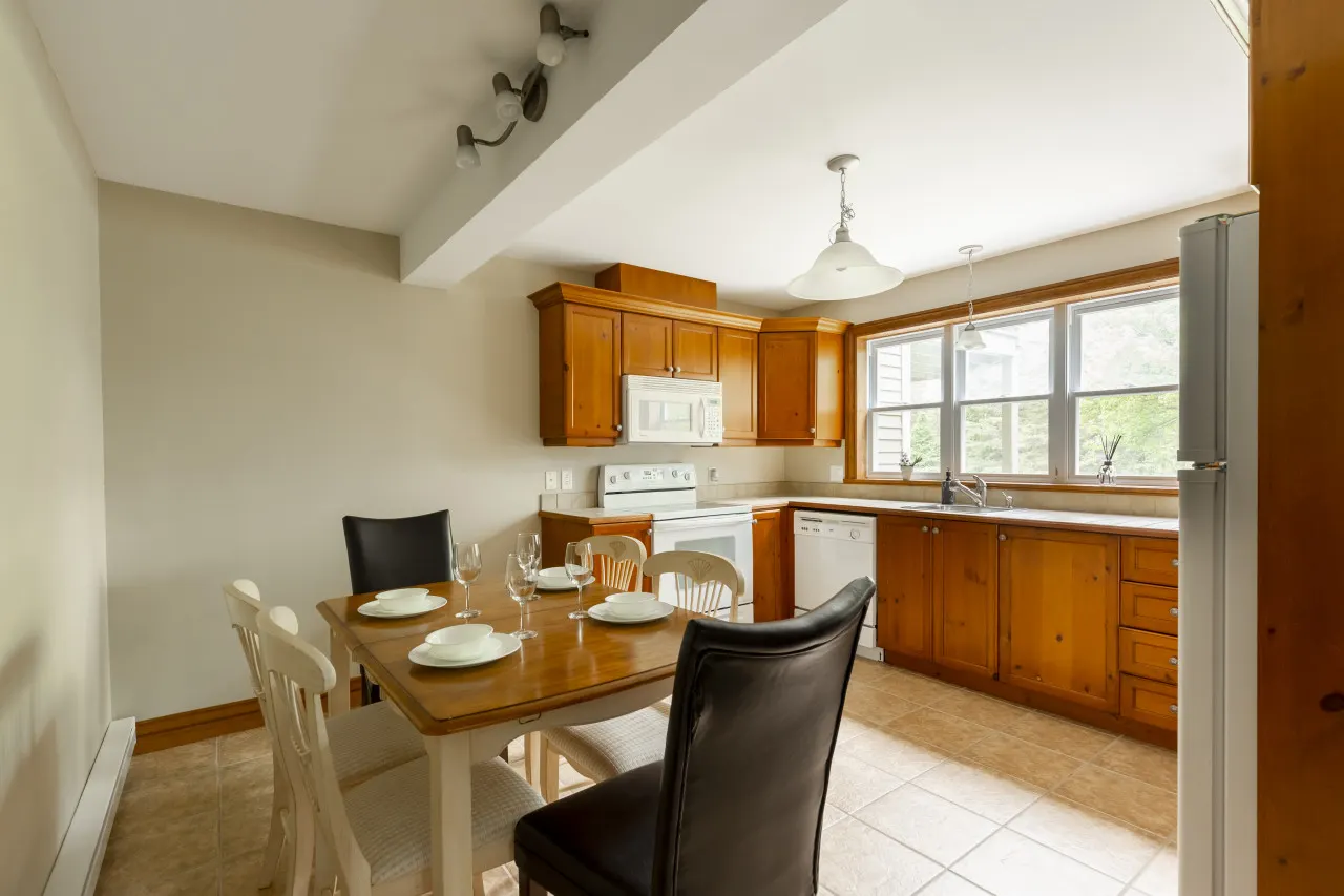 The Mont-Tremblant Hideaway by InstantSuites 5