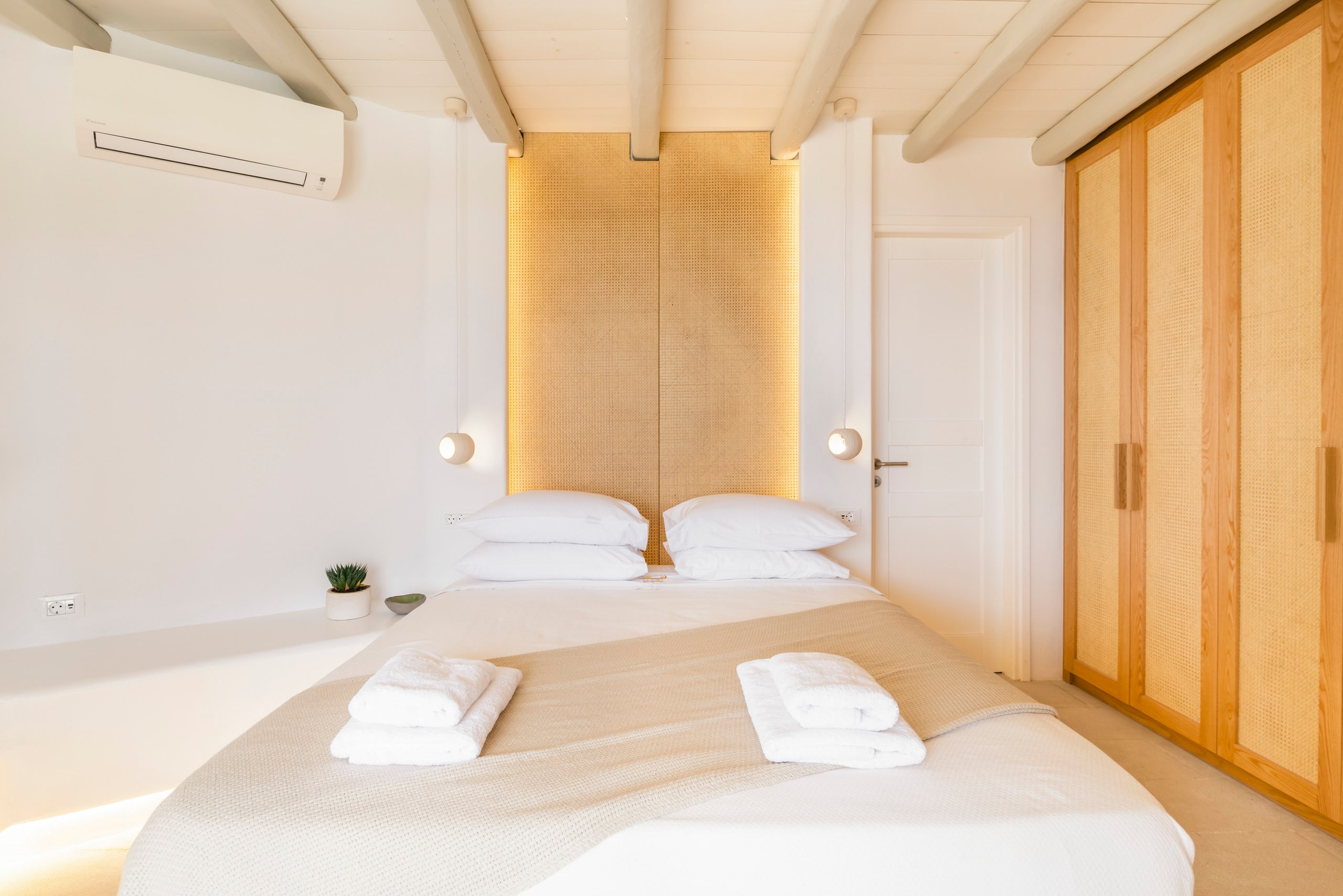Hyperion Villa | Sea & Sunset view| Heated Jacuzzi 32