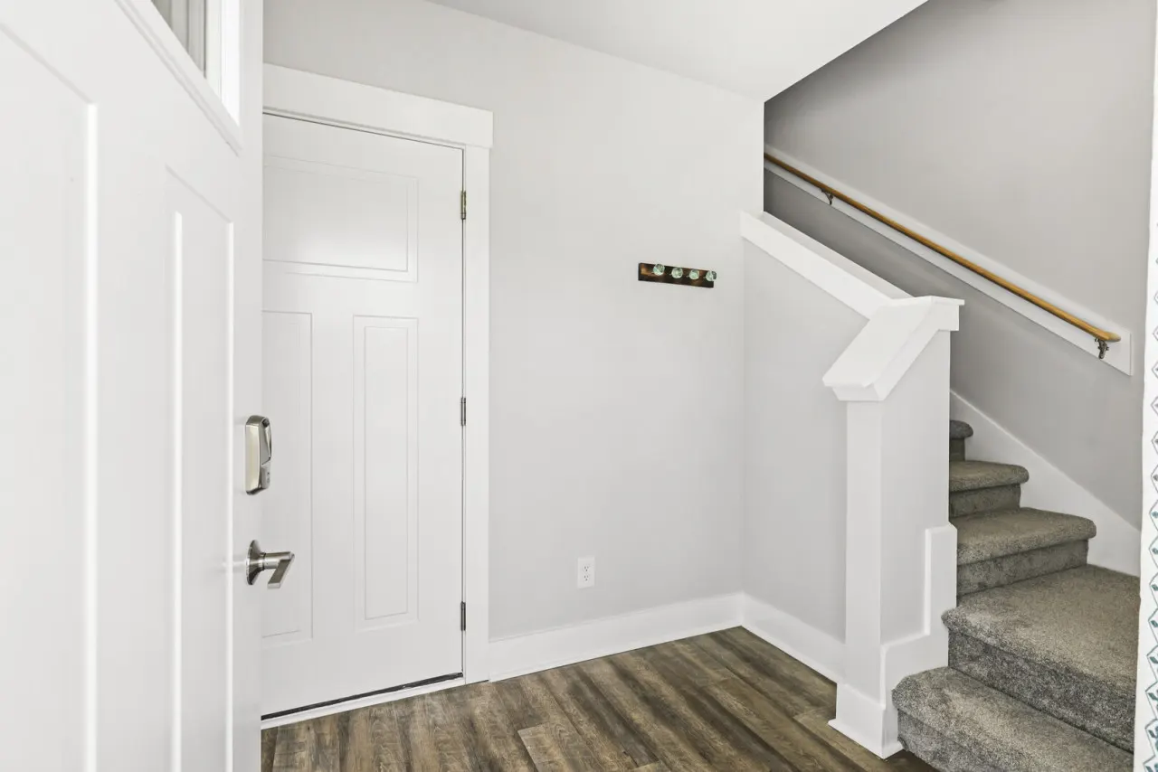 Luxurious Golf Course Condo in Exclusive Gated Community 12