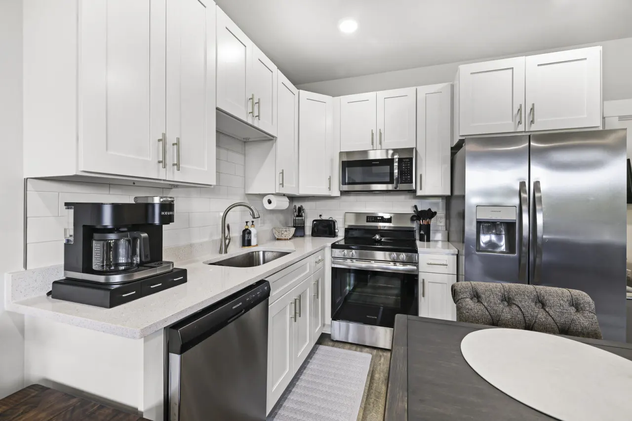 Luxurious Golf Course Condo in Exclusive Gated Community 14
