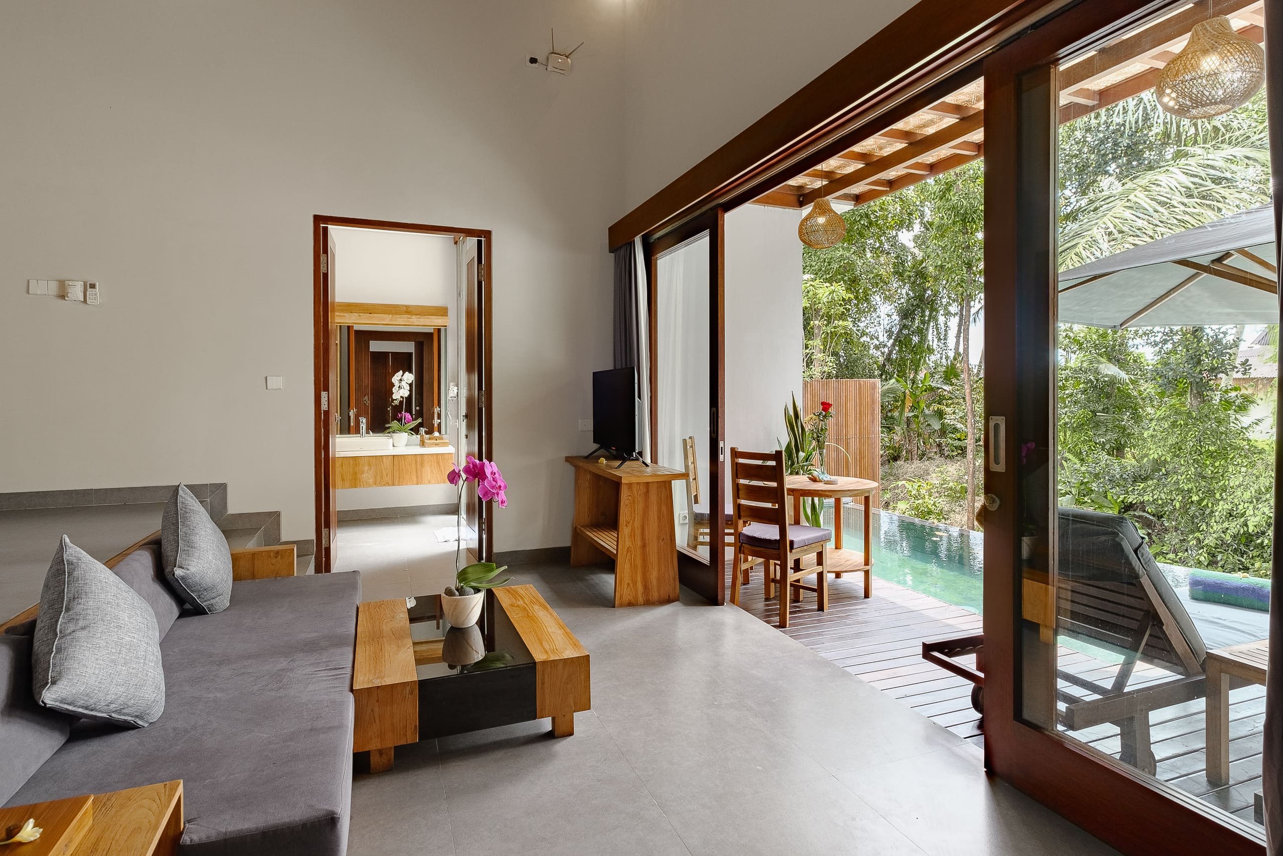 1BR Cozy Jungle View Villa Near Ubud 6