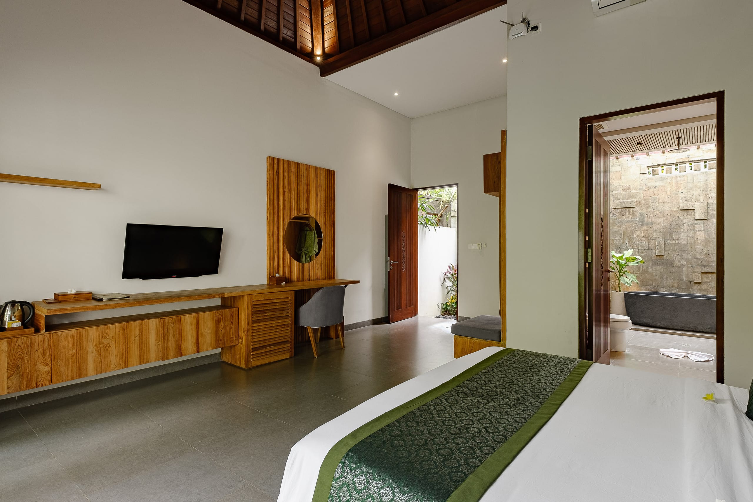 1BR Cozy Jungle View Villa Near Ubud 16