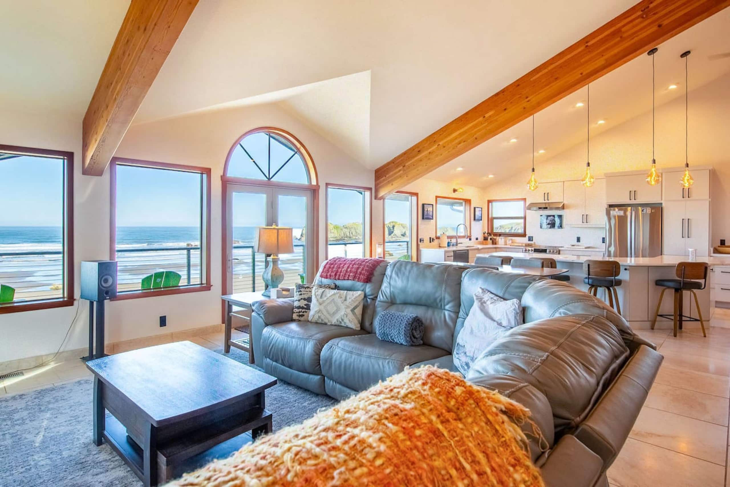 Wizard Hat Beach House 8