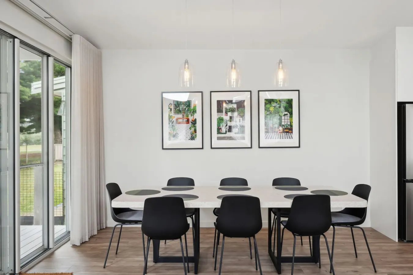 Fairview Greens—A Refined Golf Course Retreat 11