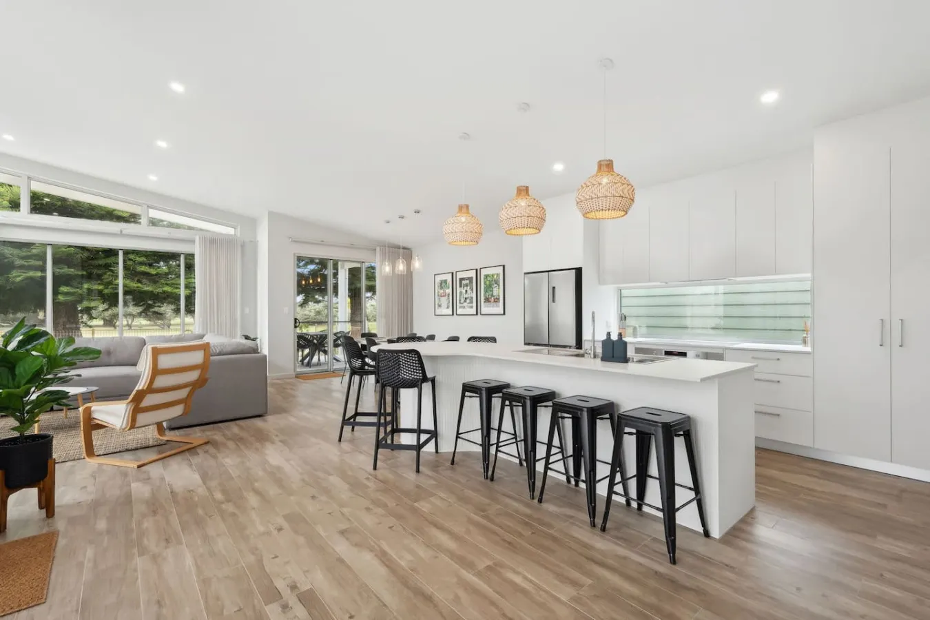 Fairview Greens—A Refined Golf Course Retreat 7