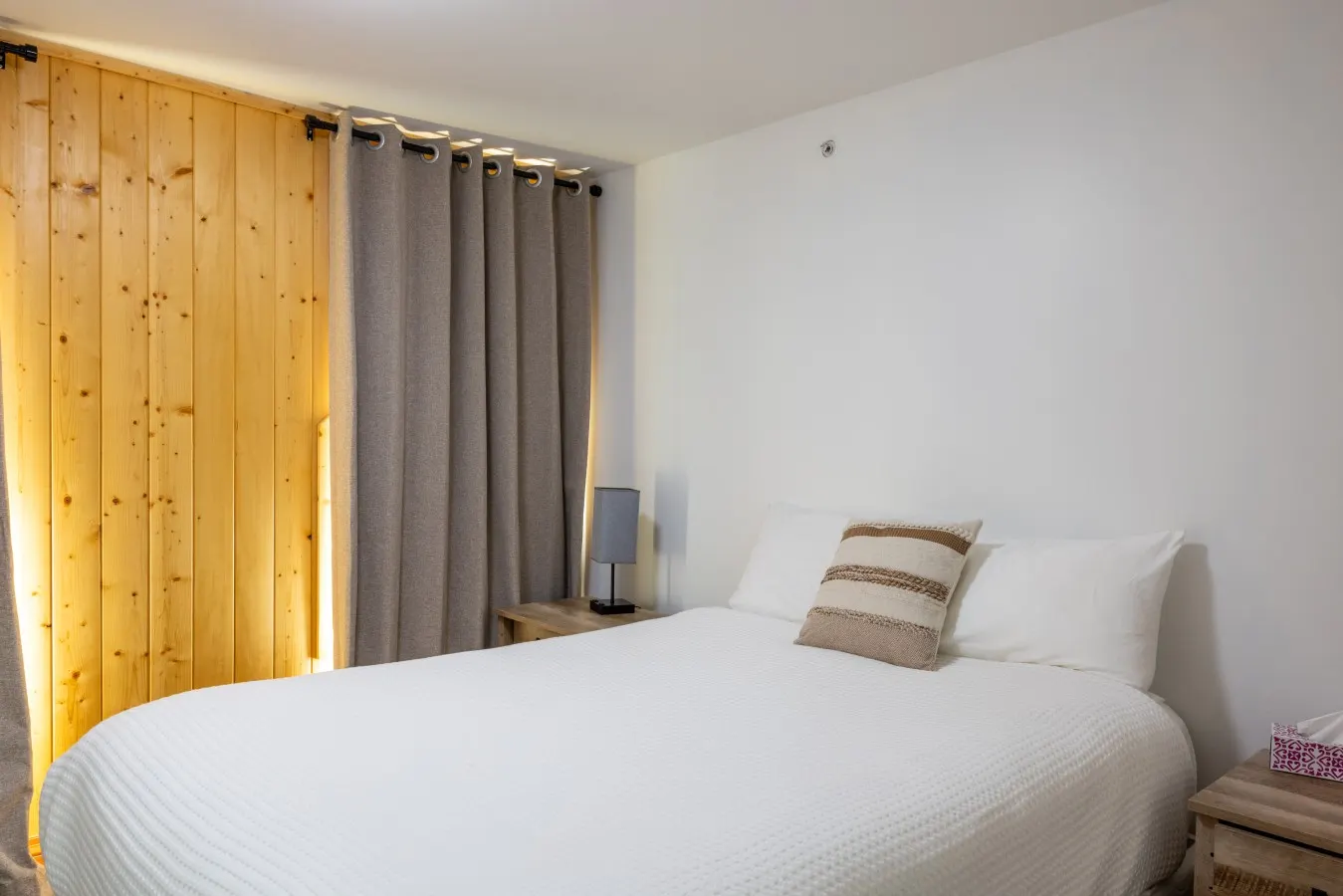 Suite 4 at The Gem | Cozy Two-Bedroom Retreat — photo 2