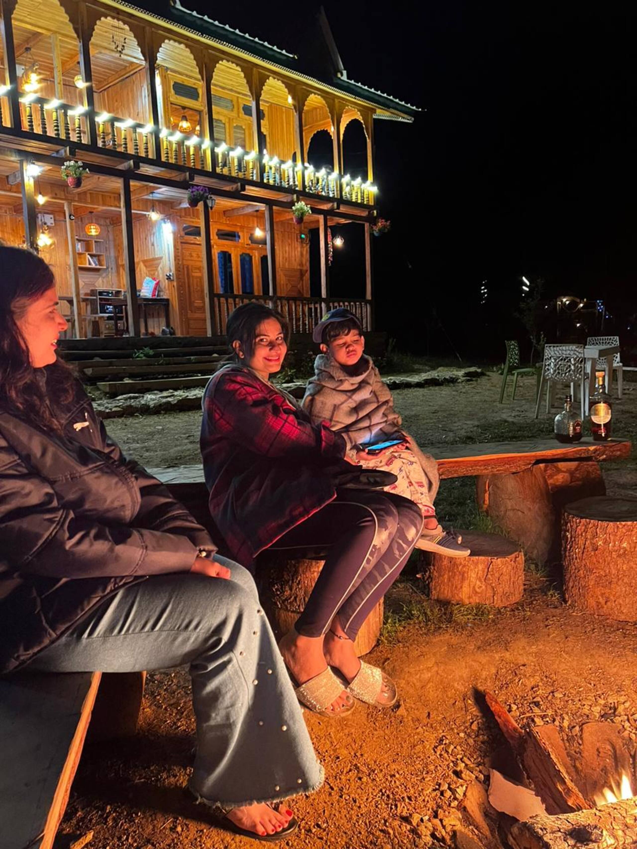 Glamping on the mountain 9