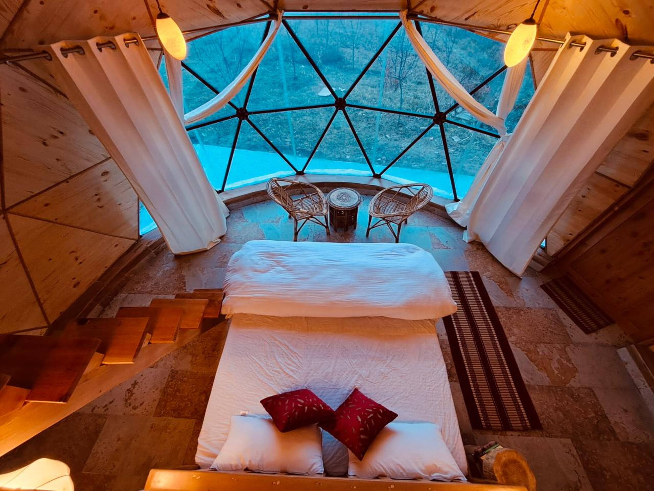 Glamping on the mountain — photo 3