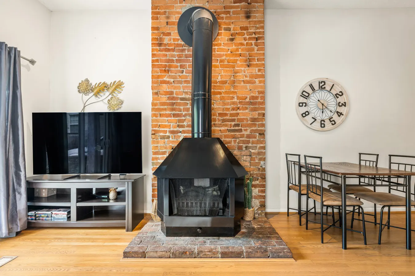 Mt. Adams 2BR Great Location! Steps from Monastery 5