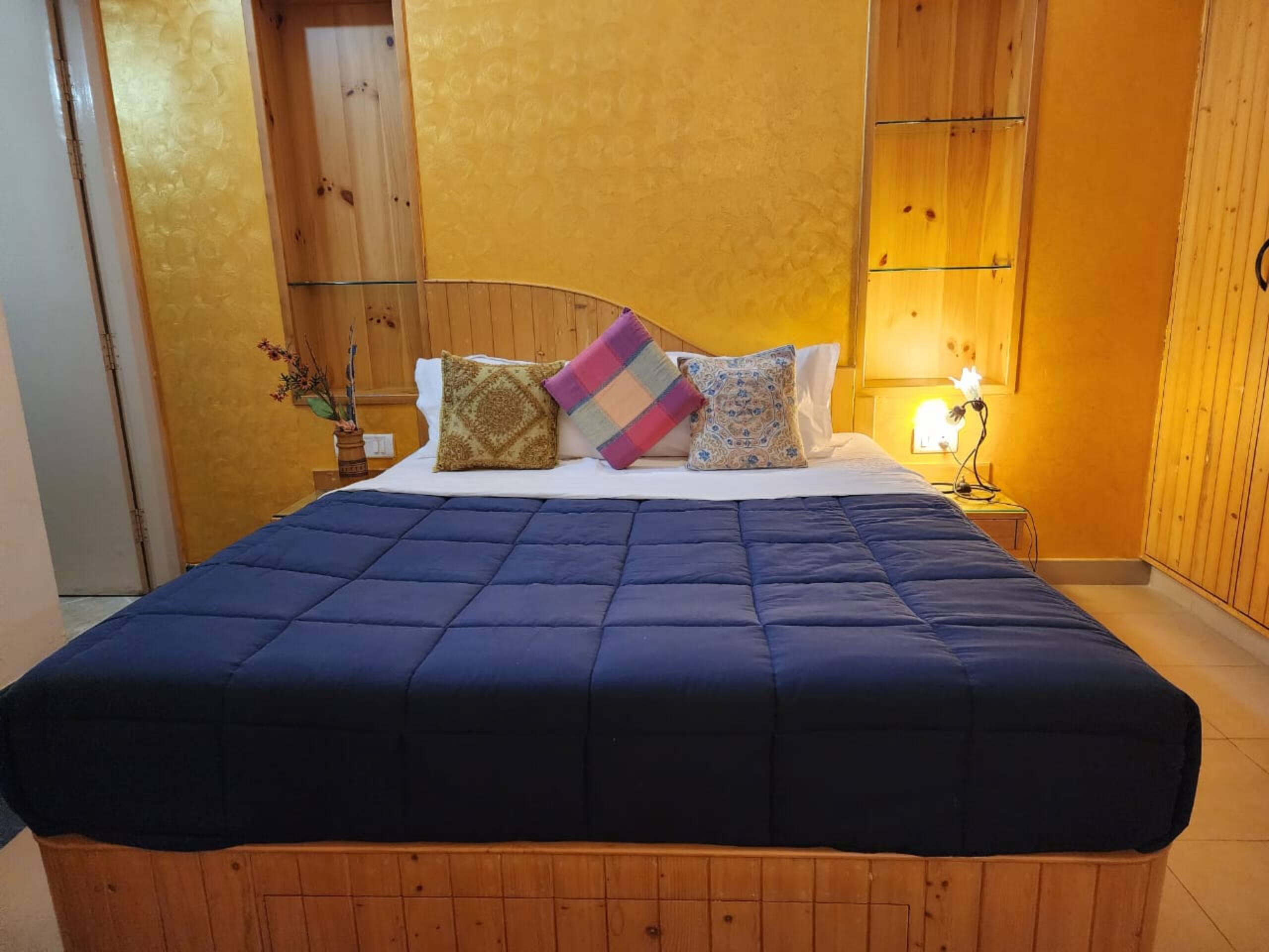 Golden castle villa with Private pool 32