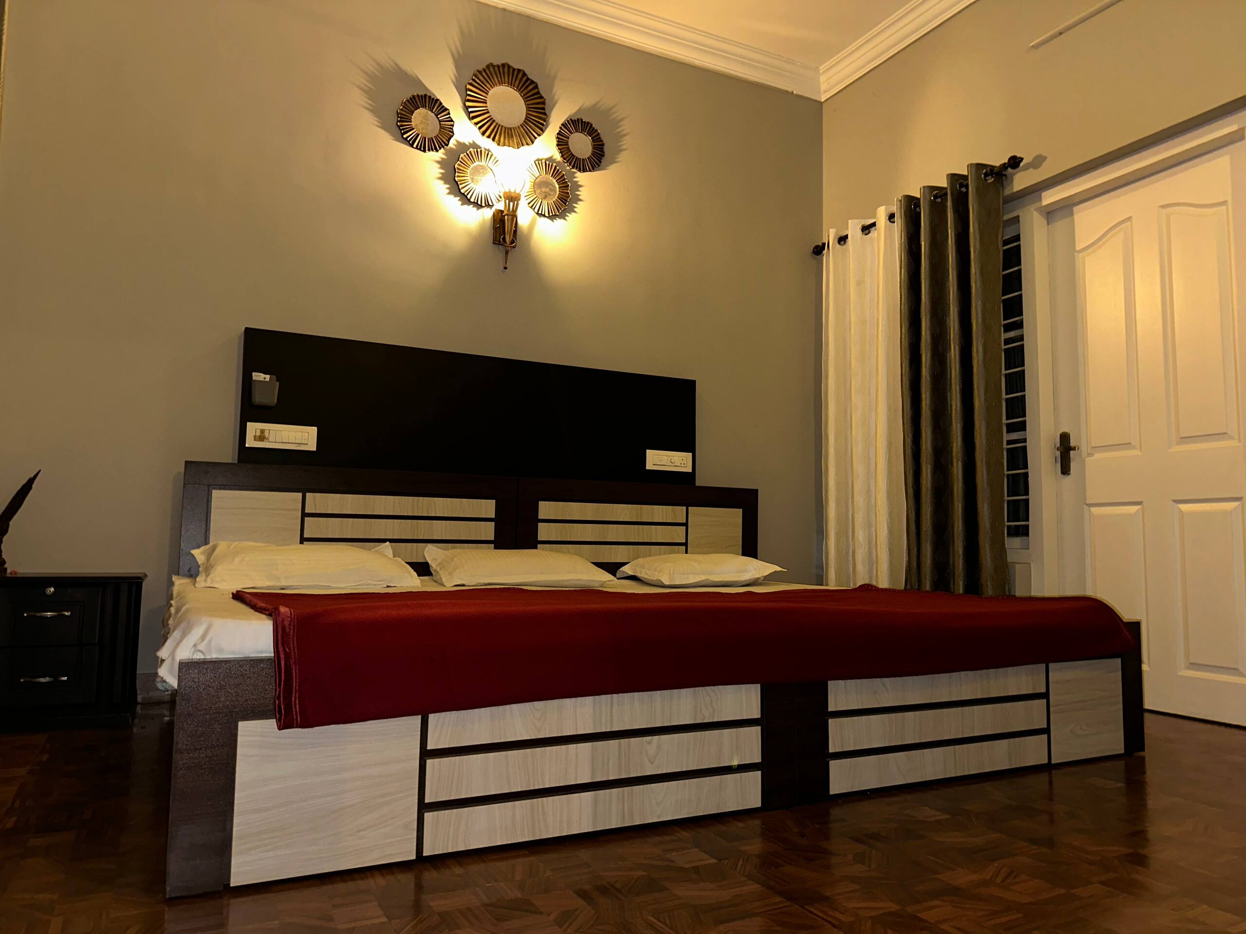 Karthika Homestay 9