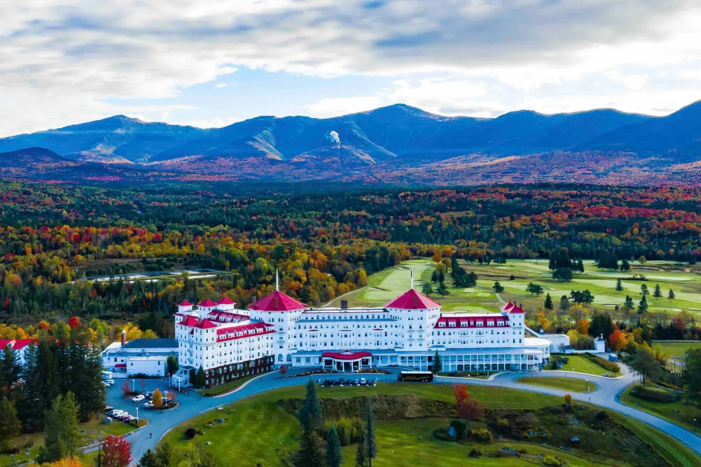 5 bed- 4 Bath Bretton Woods Pool Passes 1Gig wifi 18